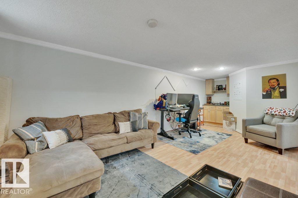 Photo 26 at 7715 73 Avenue NW, Avonmore, Edmonton