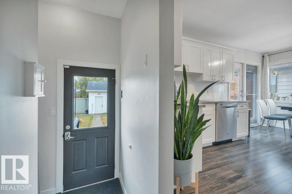 Photo 28 at 7715 73 Avenue NW, Avonmore, Edmonton