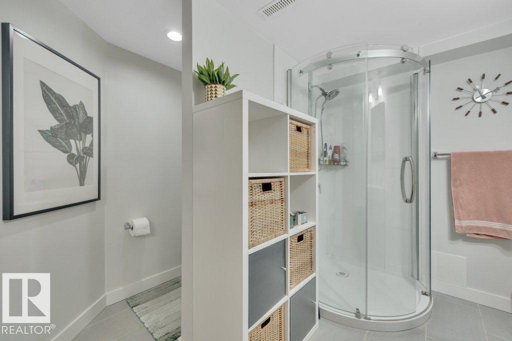 Photo 36 at 7715 73 Avenue NW, Avonmore, Edmonton