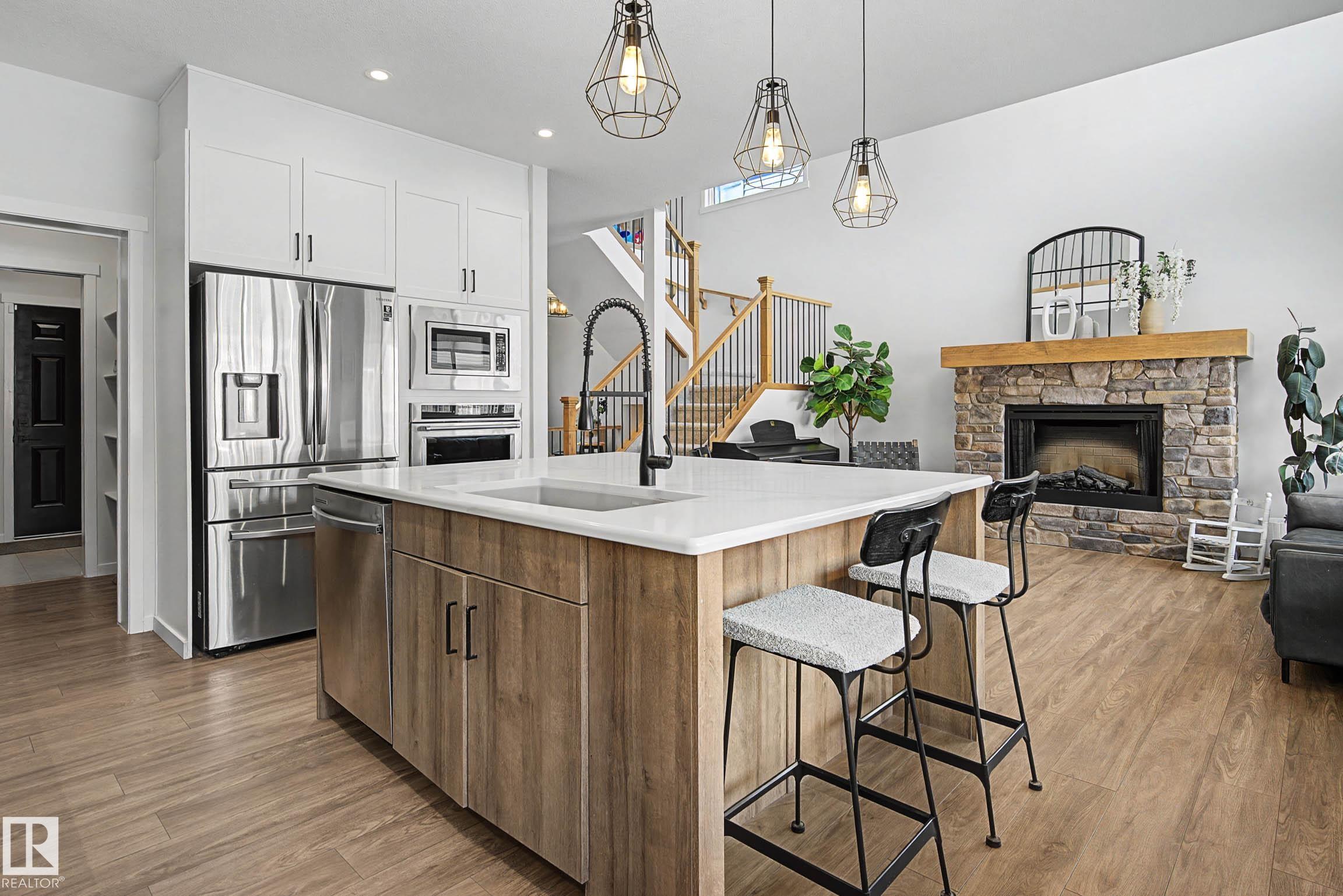 34 Riverhill Crescent, Riverside, St. Albert photo number 2