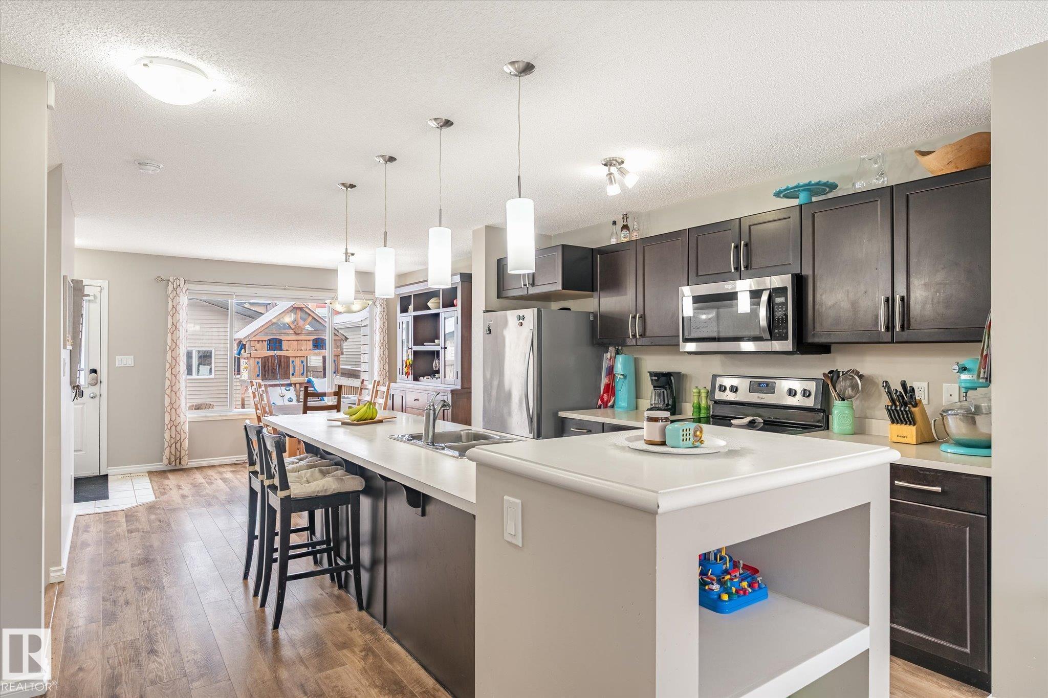 Photo 7 at 4320 Prowse Link SW, Paisley, Edmonton