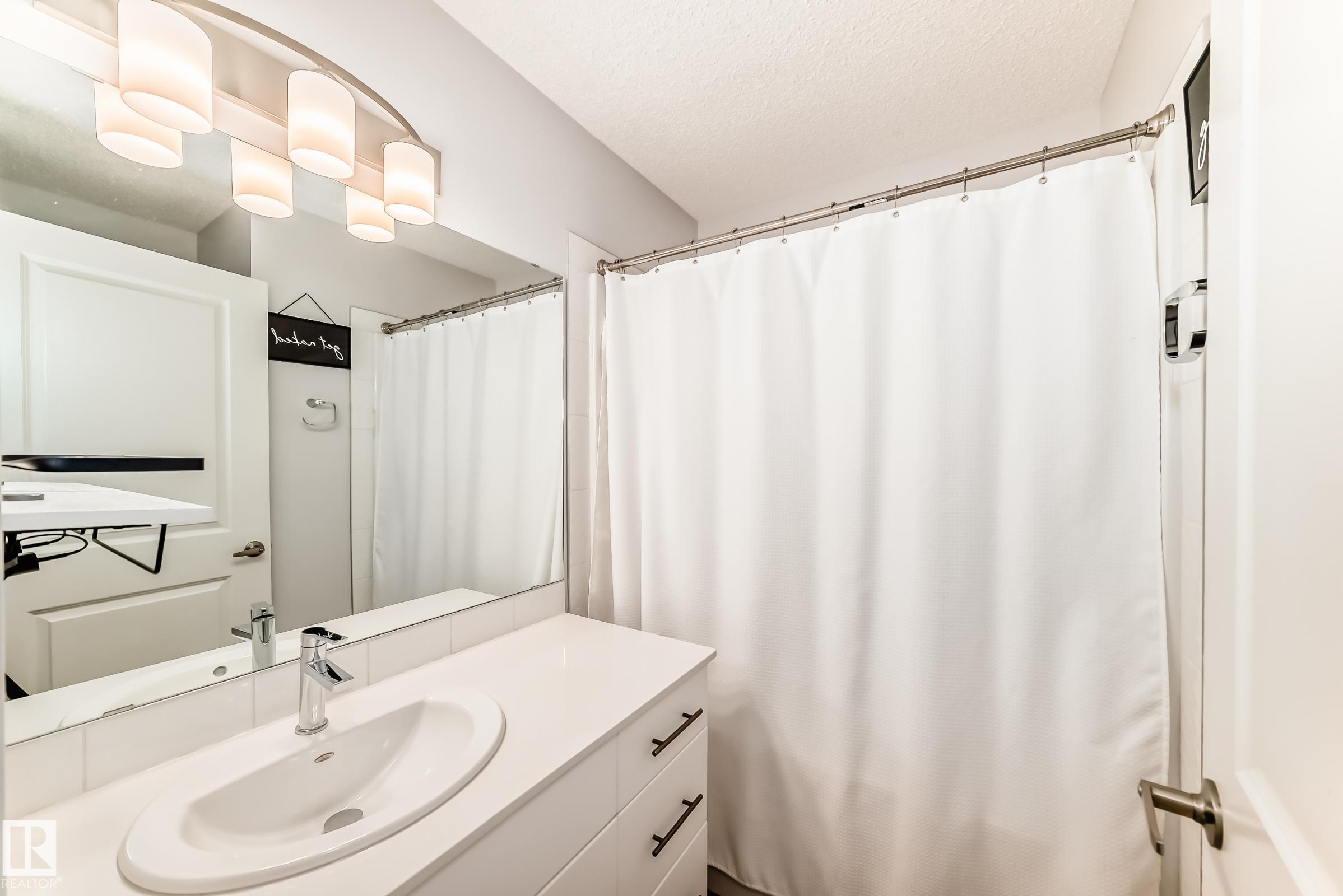 Photo 26 at 33 - 1203 163 Street SW, Glenridding Heights, Edmonton