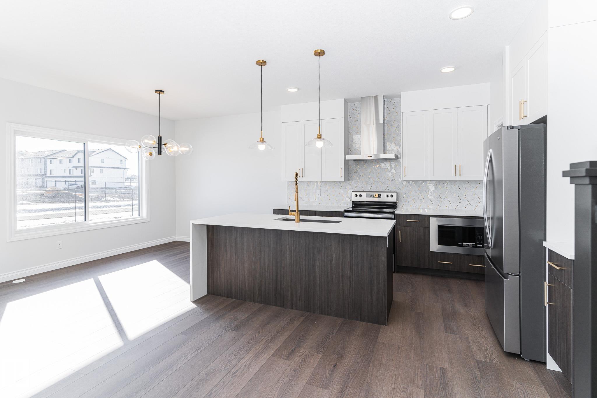 Photo 13 at 911 18 Avenue NW, Aster, Edmonton