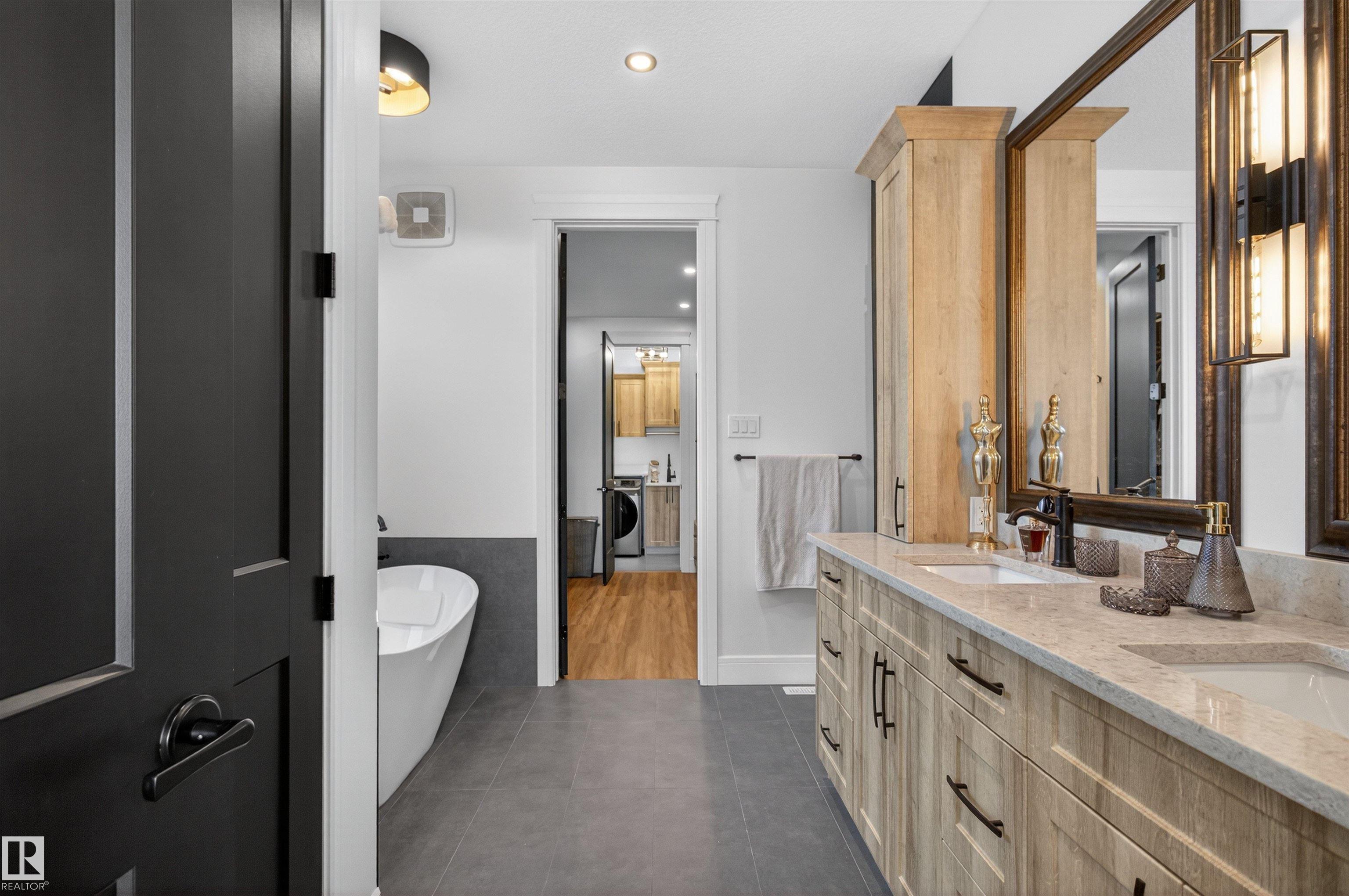 Photo 40 at 16615 32 Avenue SW, Glenridding Ravine, Edmonton