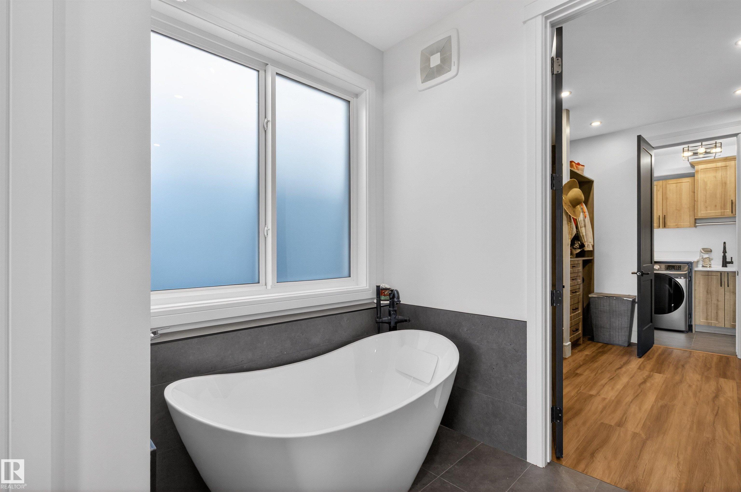 Photo 42 at 16615 32 Avenue SW, Glenridding Ravine, Edmonton