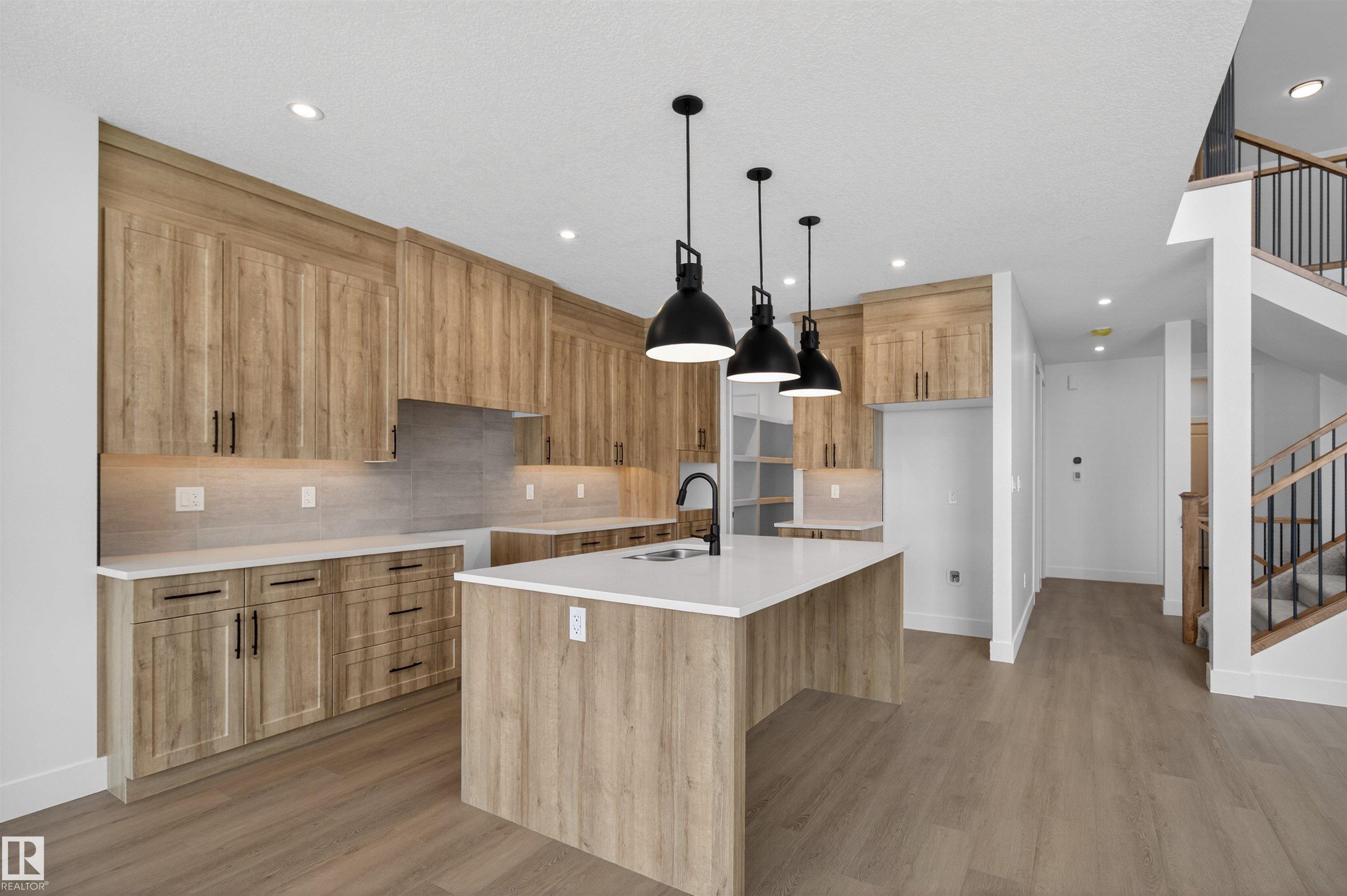 Photo 14 at 16512 34 Avenue SW, Glenridding Ravine, Edmonton