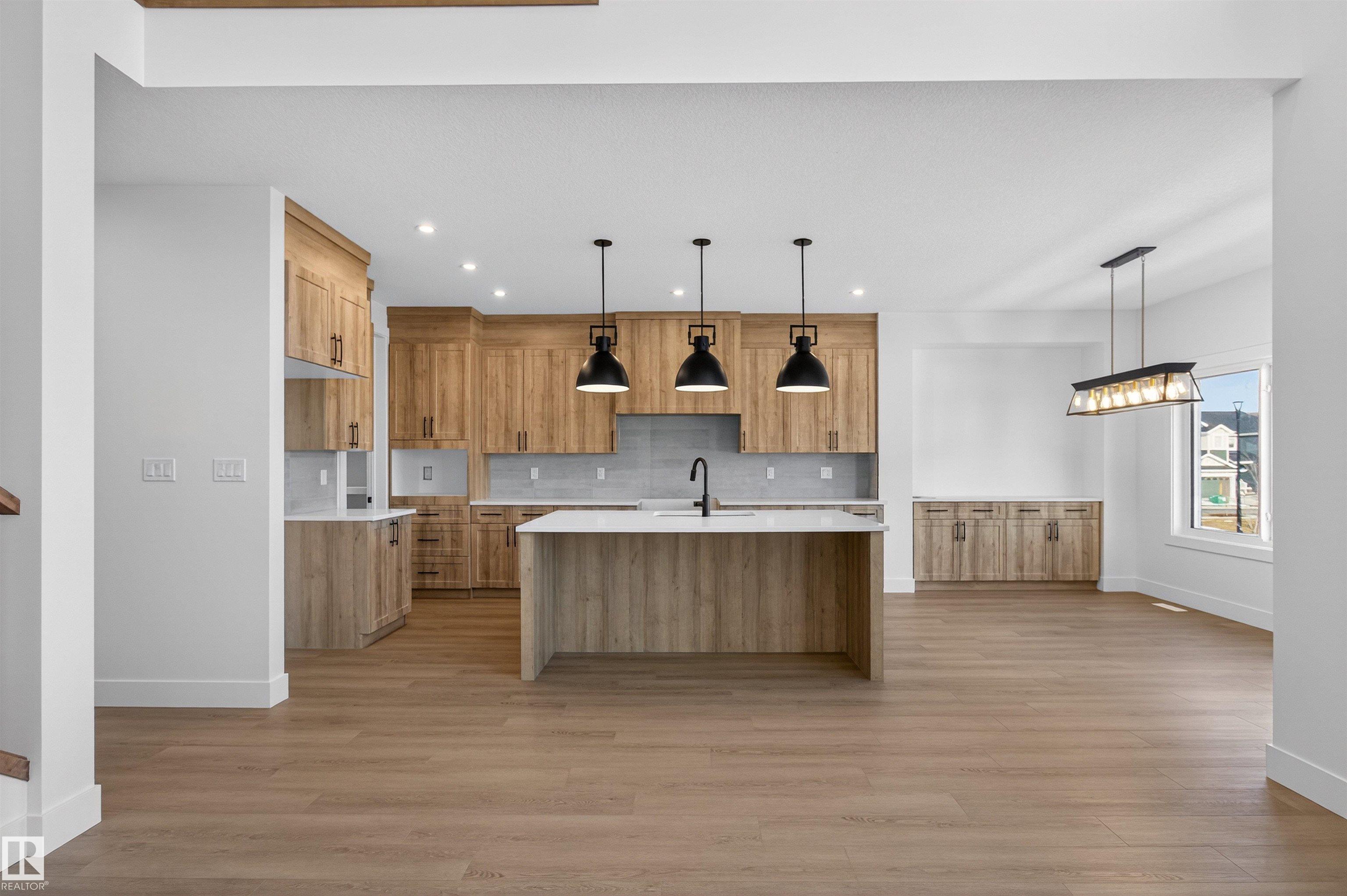 Photo 11 at 16716 34 Avenue SW, Glenridding Ravine, Edmonton