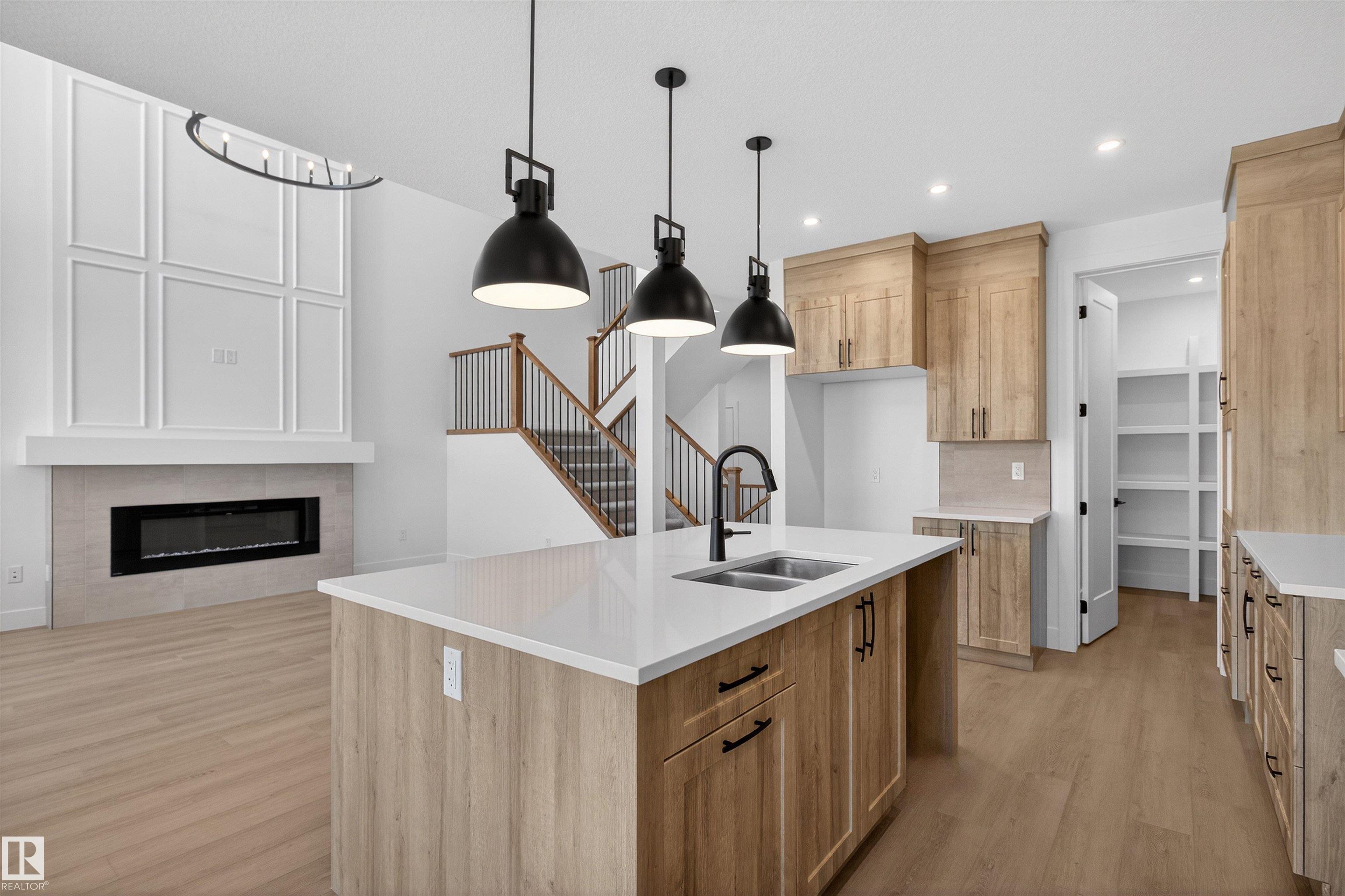 Photo 14 at 16716 34 Avenue SW, Glenridding Ravine, Edmonton