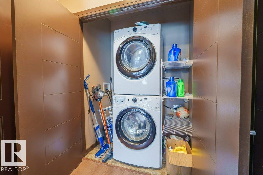 Photo 20 at 11904 22 Avenue SW, Rutherford, Edmonton