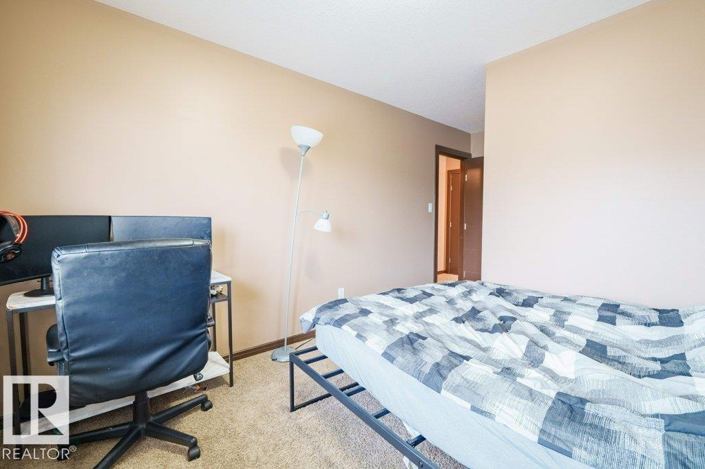 Photo 31 at 11904 22 Avenue SW, Rutherford, Edmonton