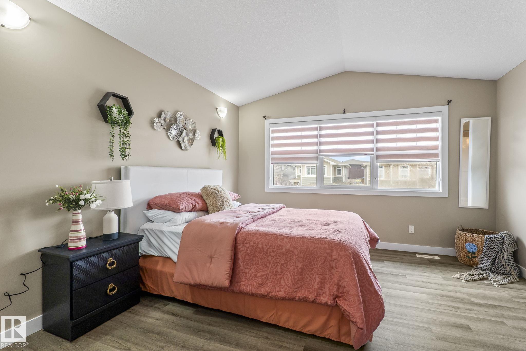 Photo 17 at 8431 216 Street NW, Rosenthal, Edmonton