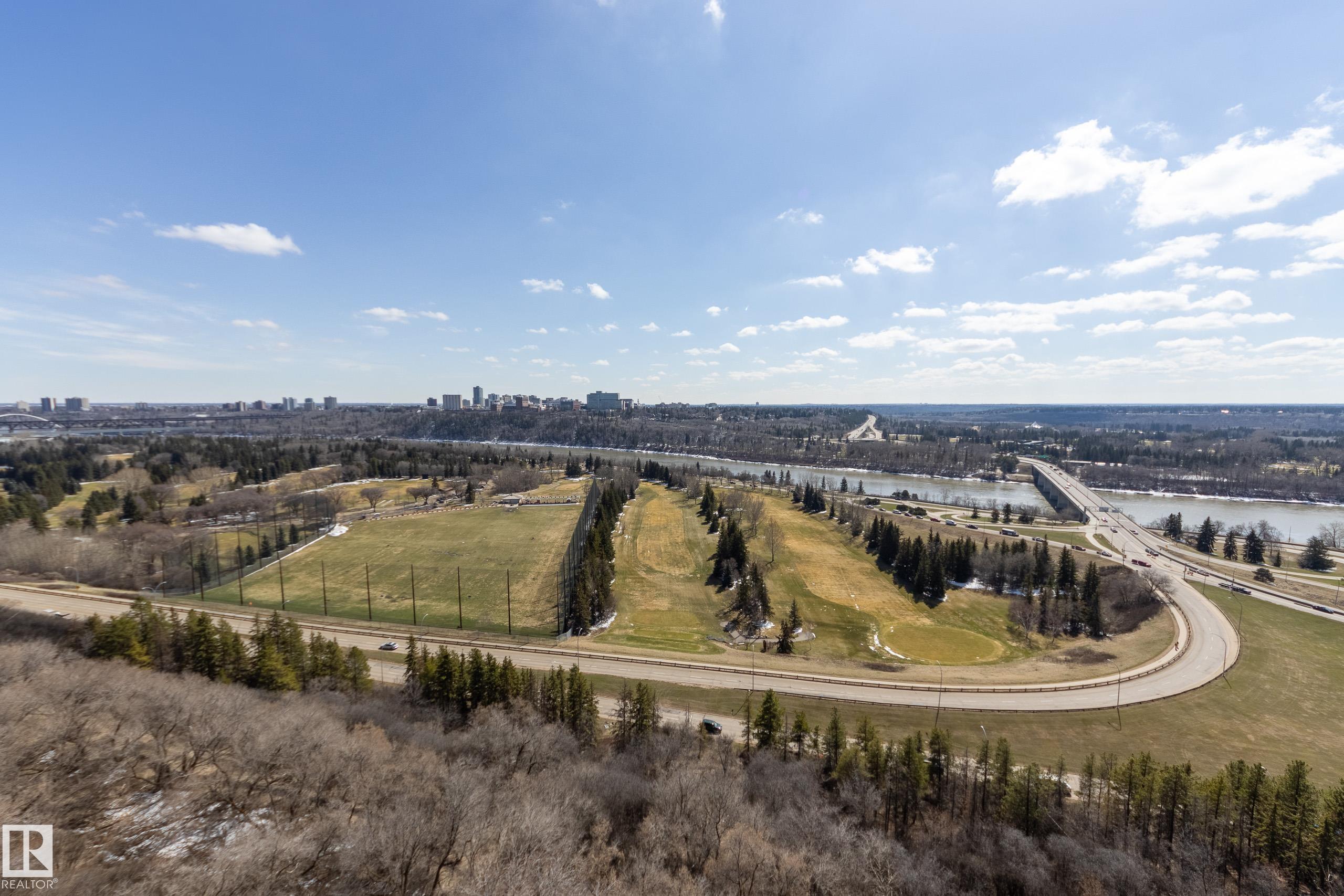 Photo 17 at 1406 - 12303 Jasper Avenue NW, Wîhkwêntôwin, Edmonton