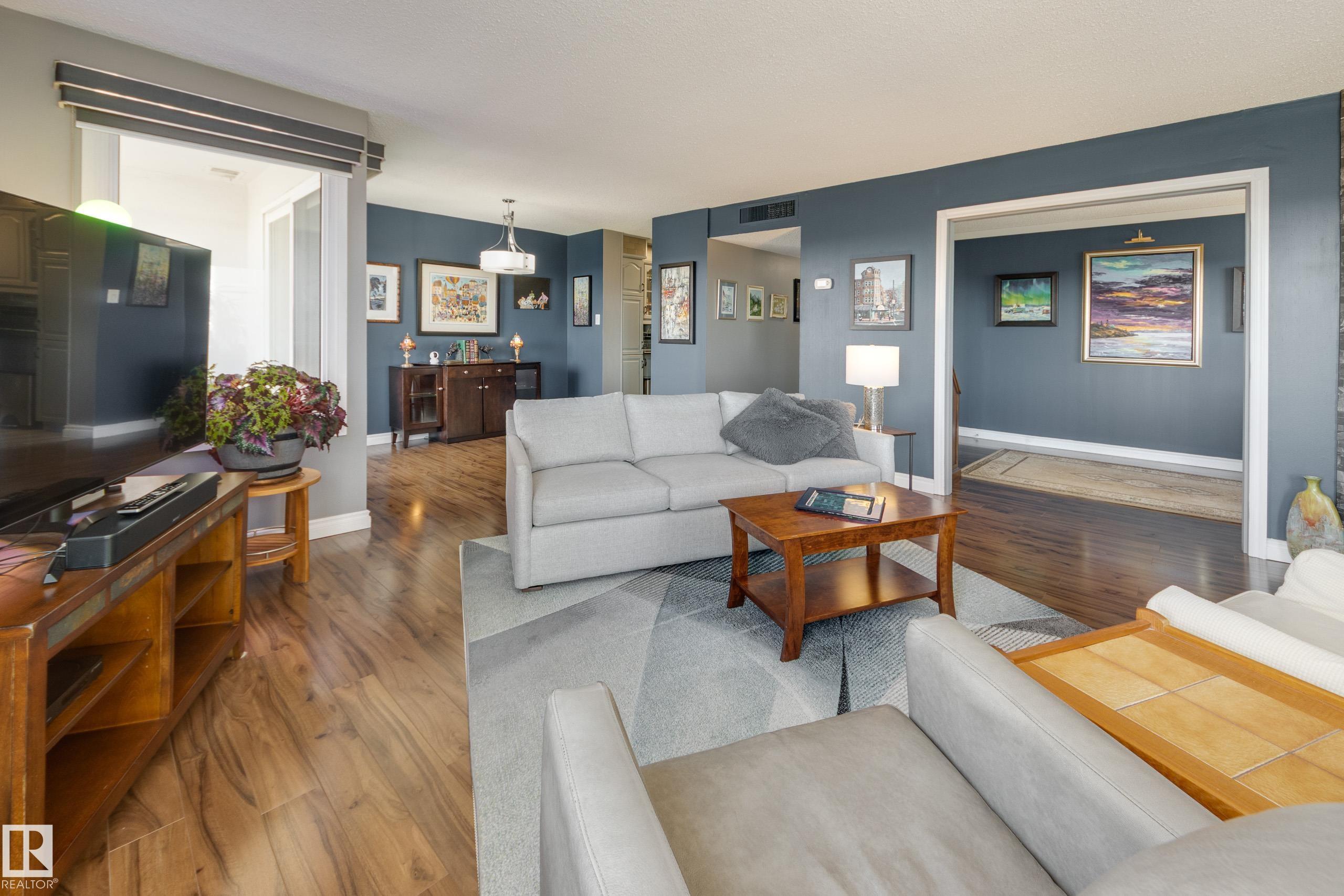 Photo 20 at 1406 - 12303 Jasper Avenue NW, Wîhkwêntôwin, Edmonton