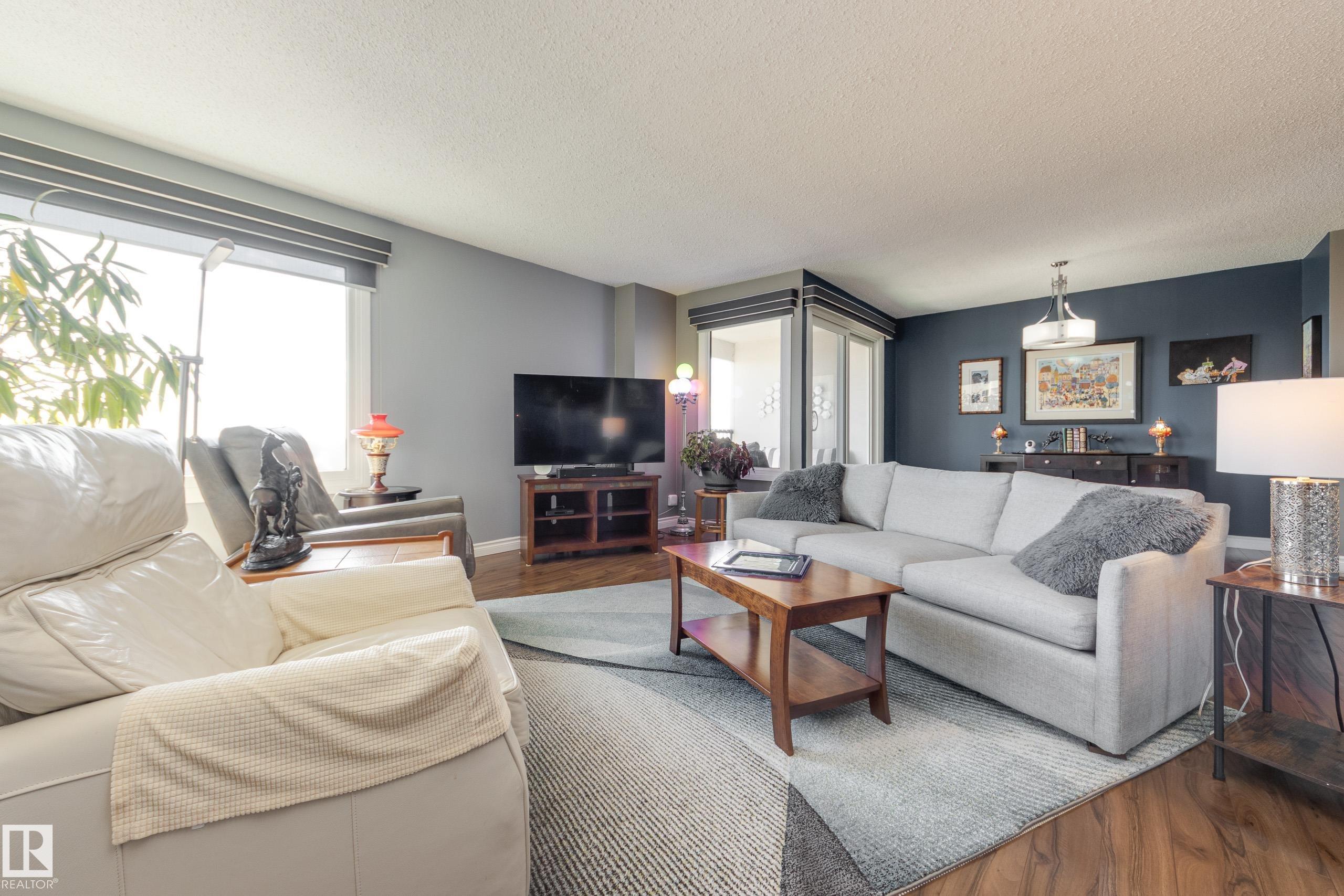 Photo 23 at 1406 - 12303 Jasper Avenue NW, Wîhkwêntôwin, Edmonton