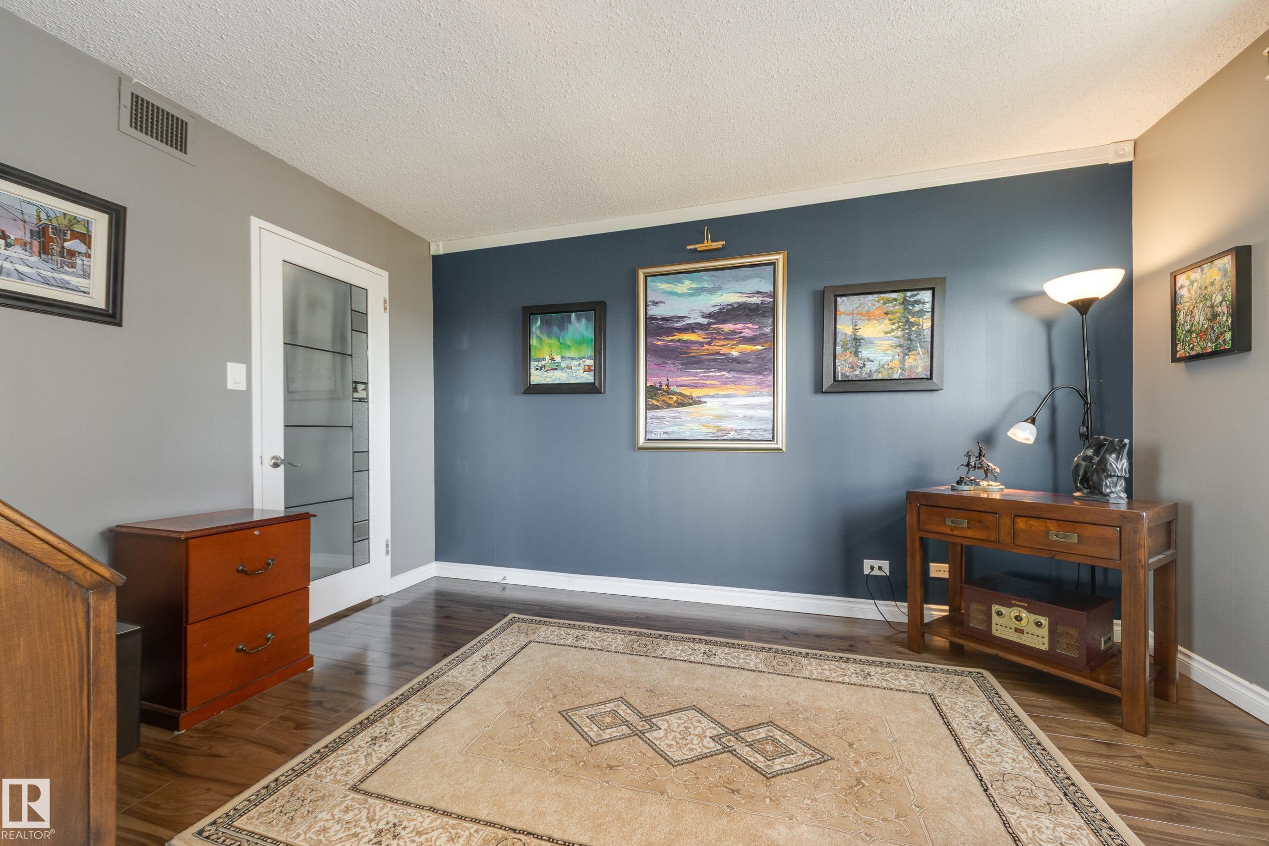 Photo 26 at 1406 - 12303 Jasper Avenue NW, Wîhkwêntôwin, Edmonton