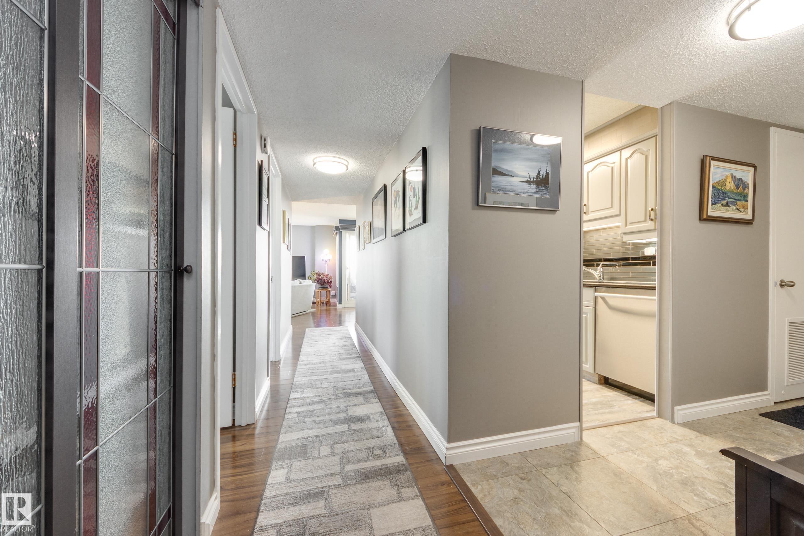 1406 - 12303 Jasper Avenue NW, Wîhkwêntôwin, Edmonton