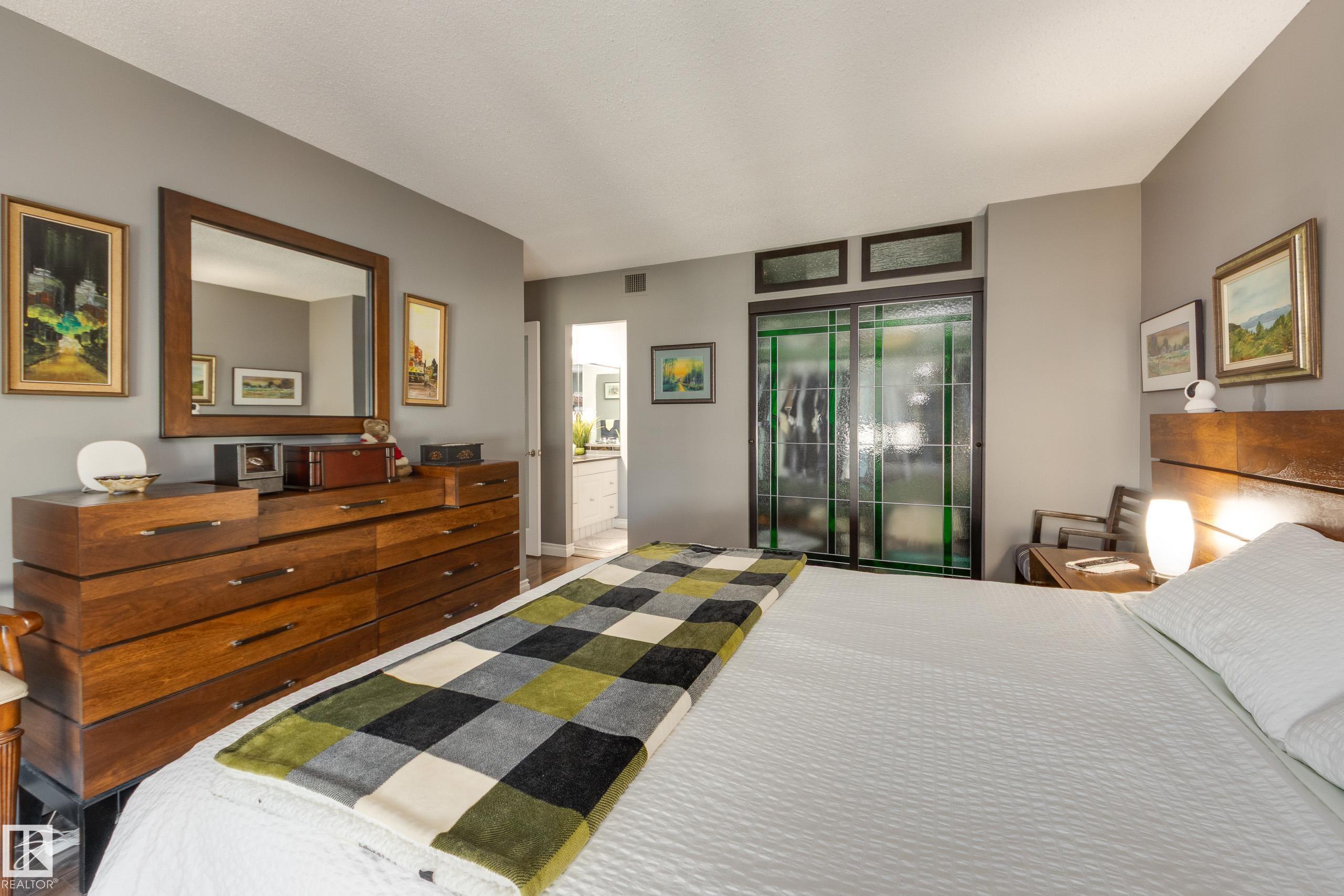 Photo 34 at 1406 - 12303 Jasper Avenue NW, Wîhkwêntôwin, Edmonton