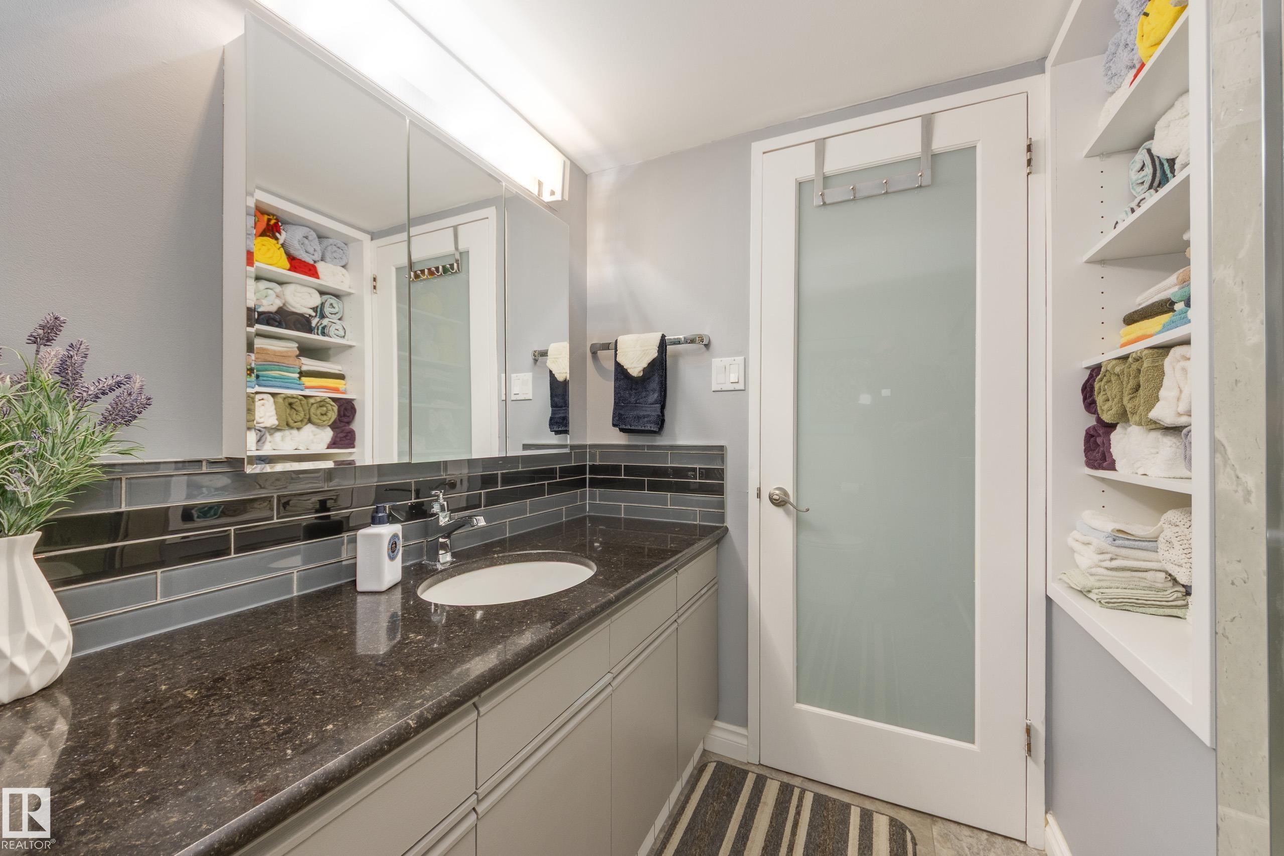 Photo 41 at 1406 - 12303 Jasper Avenue NW, Wîhkwêntôwin, Edmonton