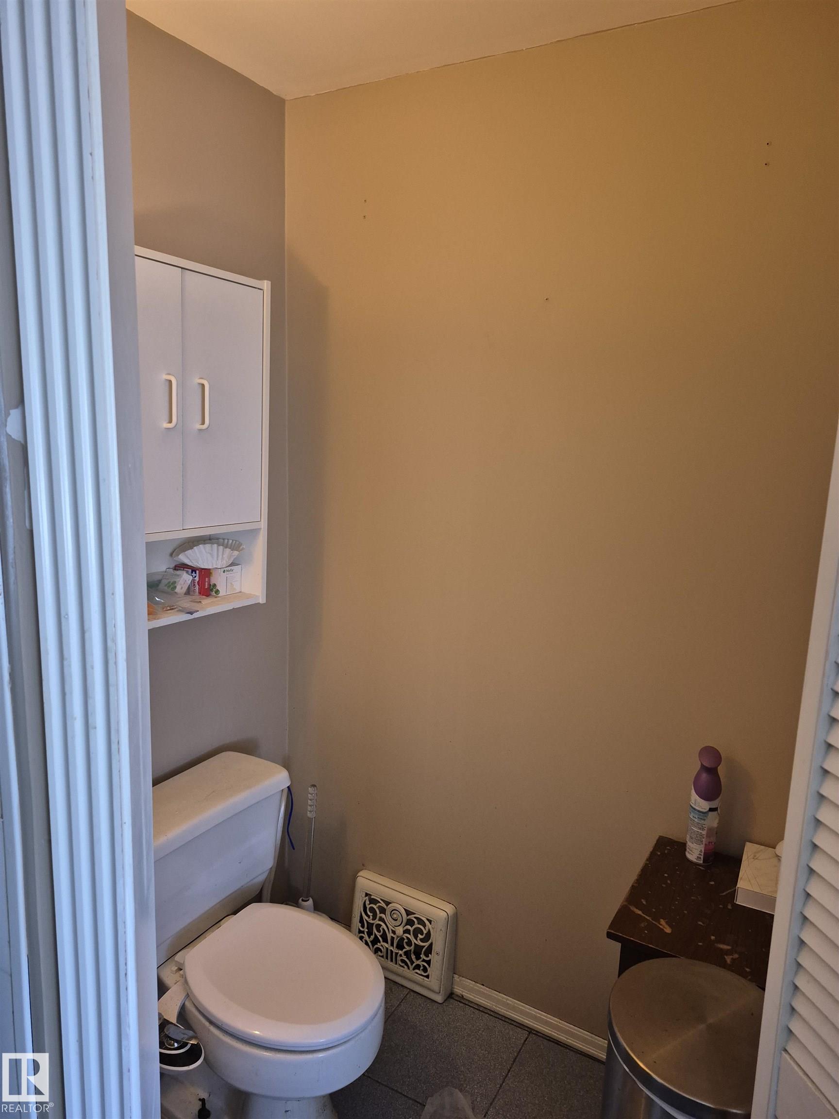 Photo 26 at 11301 87 Street NW, Parkdale, Edmonton