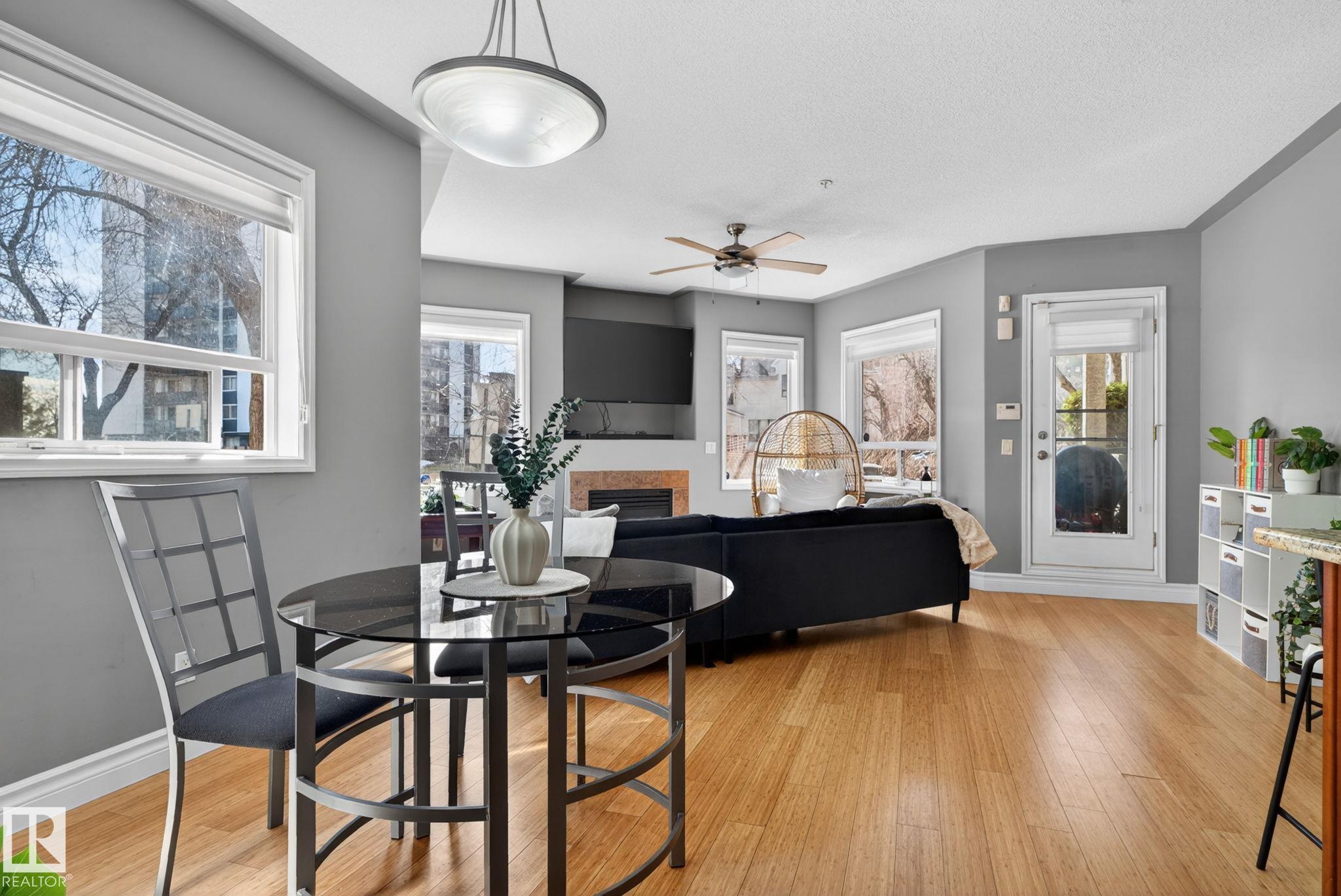 Photo 12 at 105 - 10033 116 Street NW, Wîhkwêntôwin, Edmonton