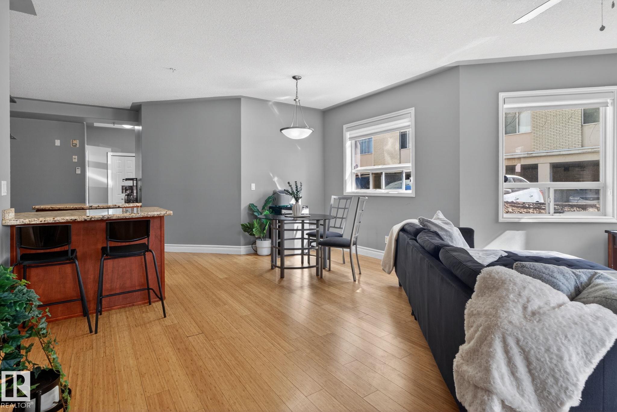 Photo 14 at 105 - 10033 116 Street NW, Wîhkwêntôwin, Edmonton