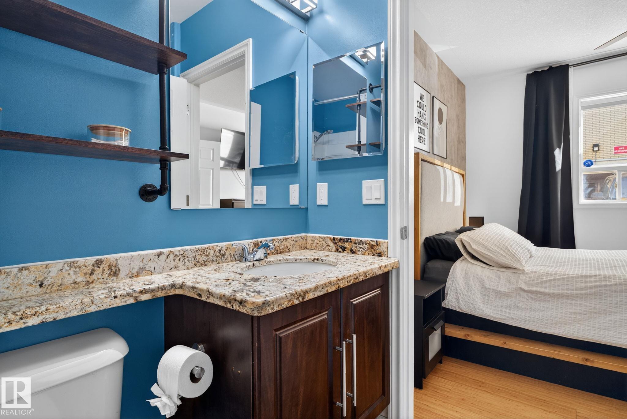 Photo 32 at 105 - 10033 116 Street NW, Wîhkwêntôwin, Edmonton