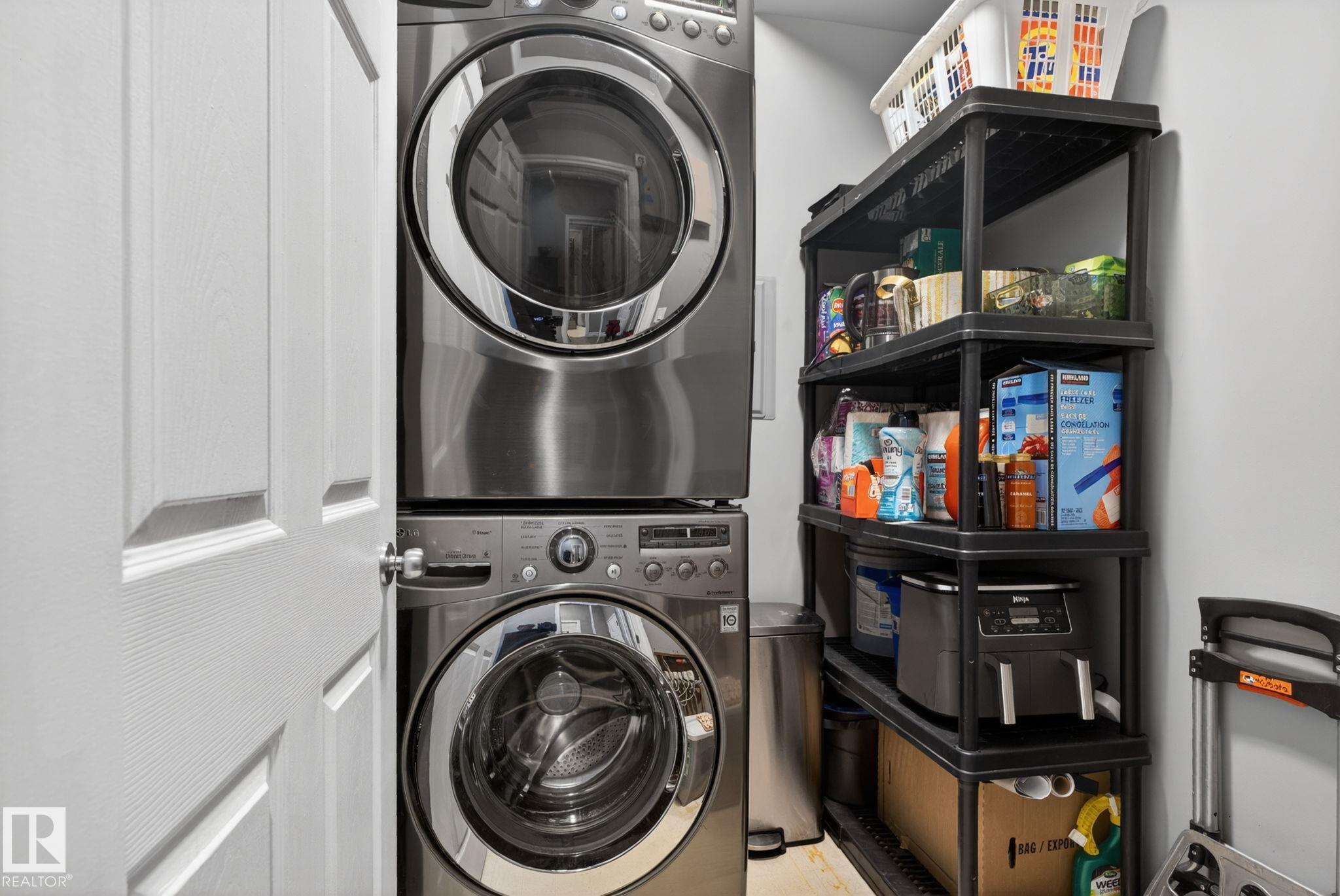 Photo 33 at 105 - 10033 116 Street NW, Wîhkwêntôwin, Edmonton