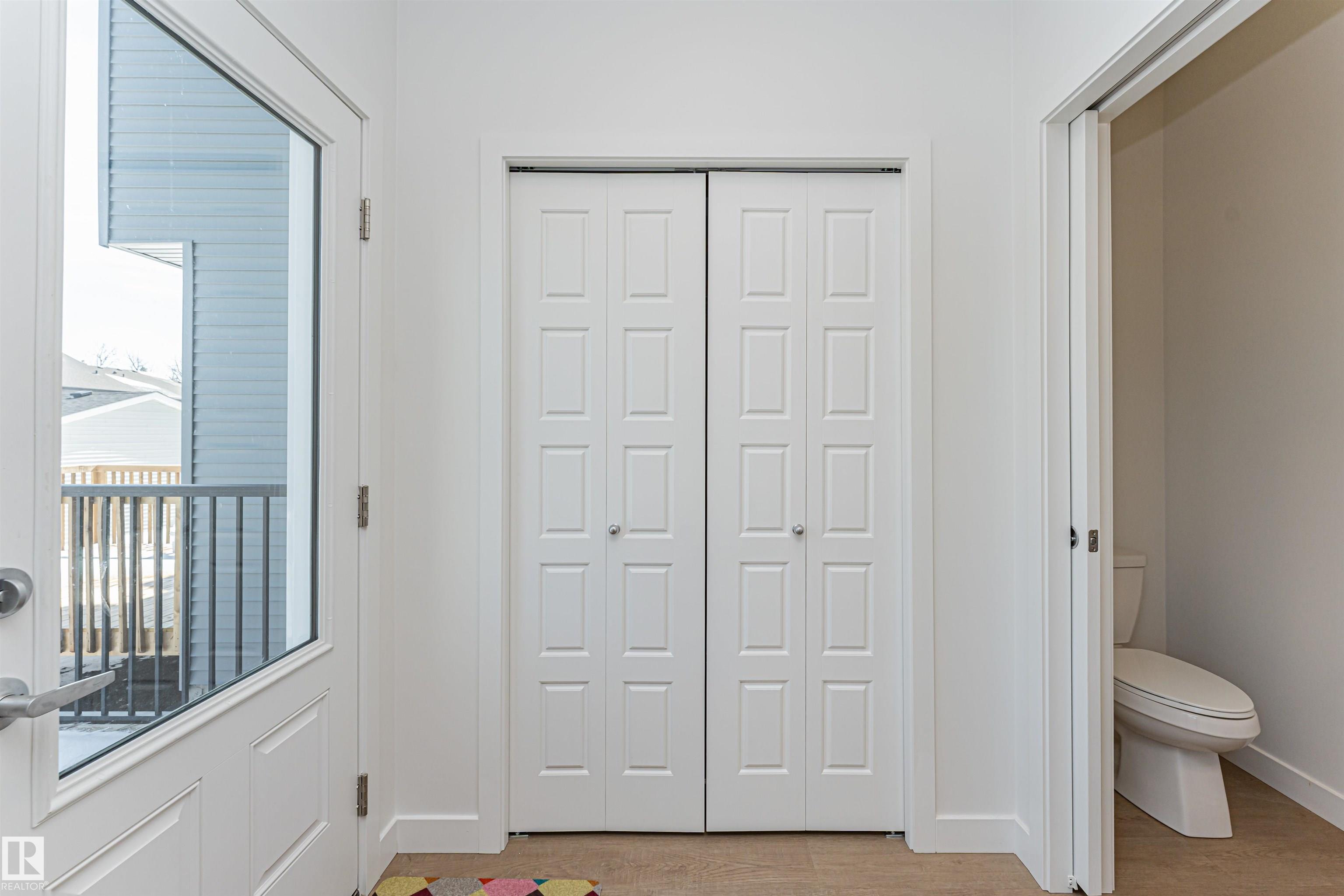 Photo 16 at 3367 Erlanger Bend NW, Edgemont, Edmonton