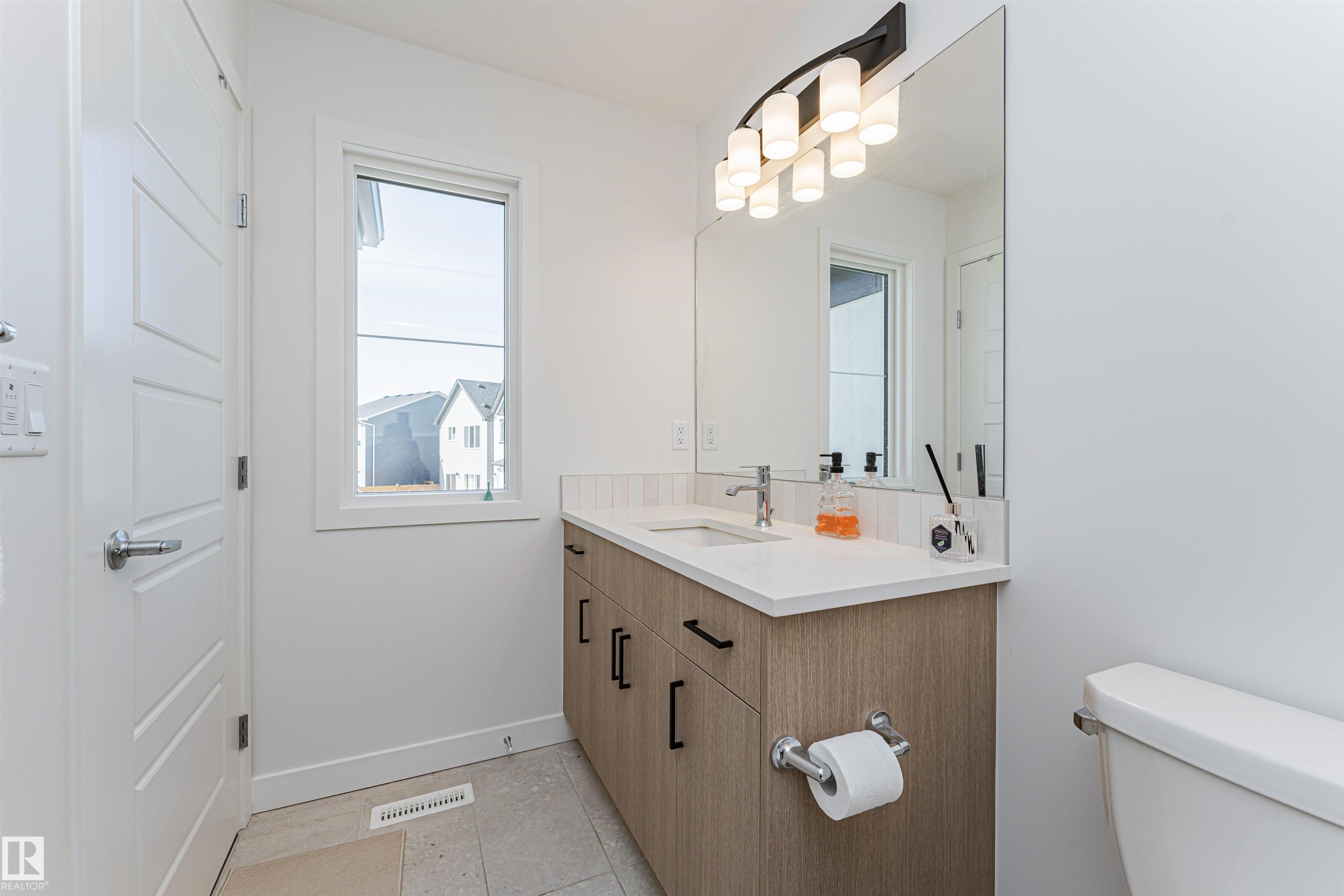 Photo 30 at 3367 Erlanger Bend NW, Edgemont, Edmonton