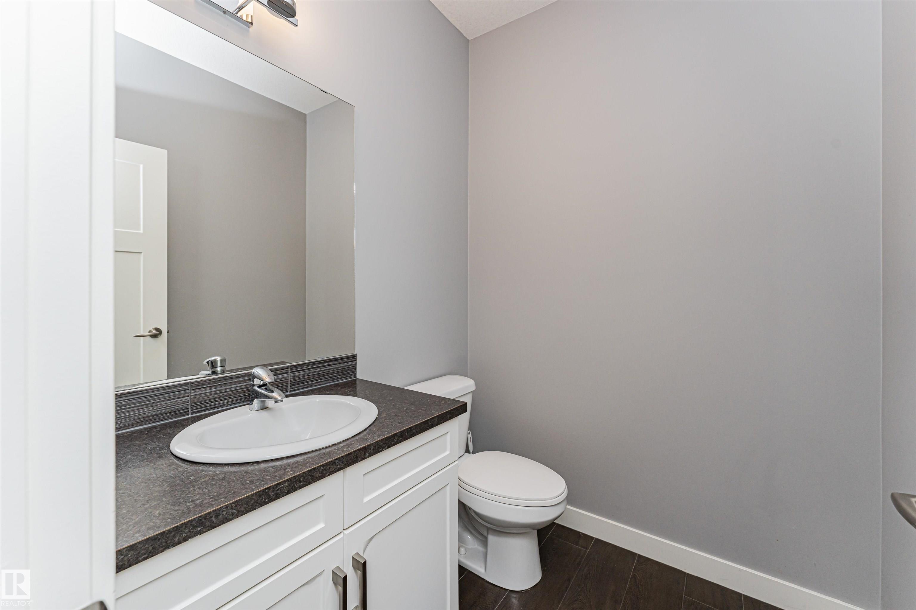 Photo 15 at 16420 15 Avenue SW, Glenridding Heights, Edmonton
