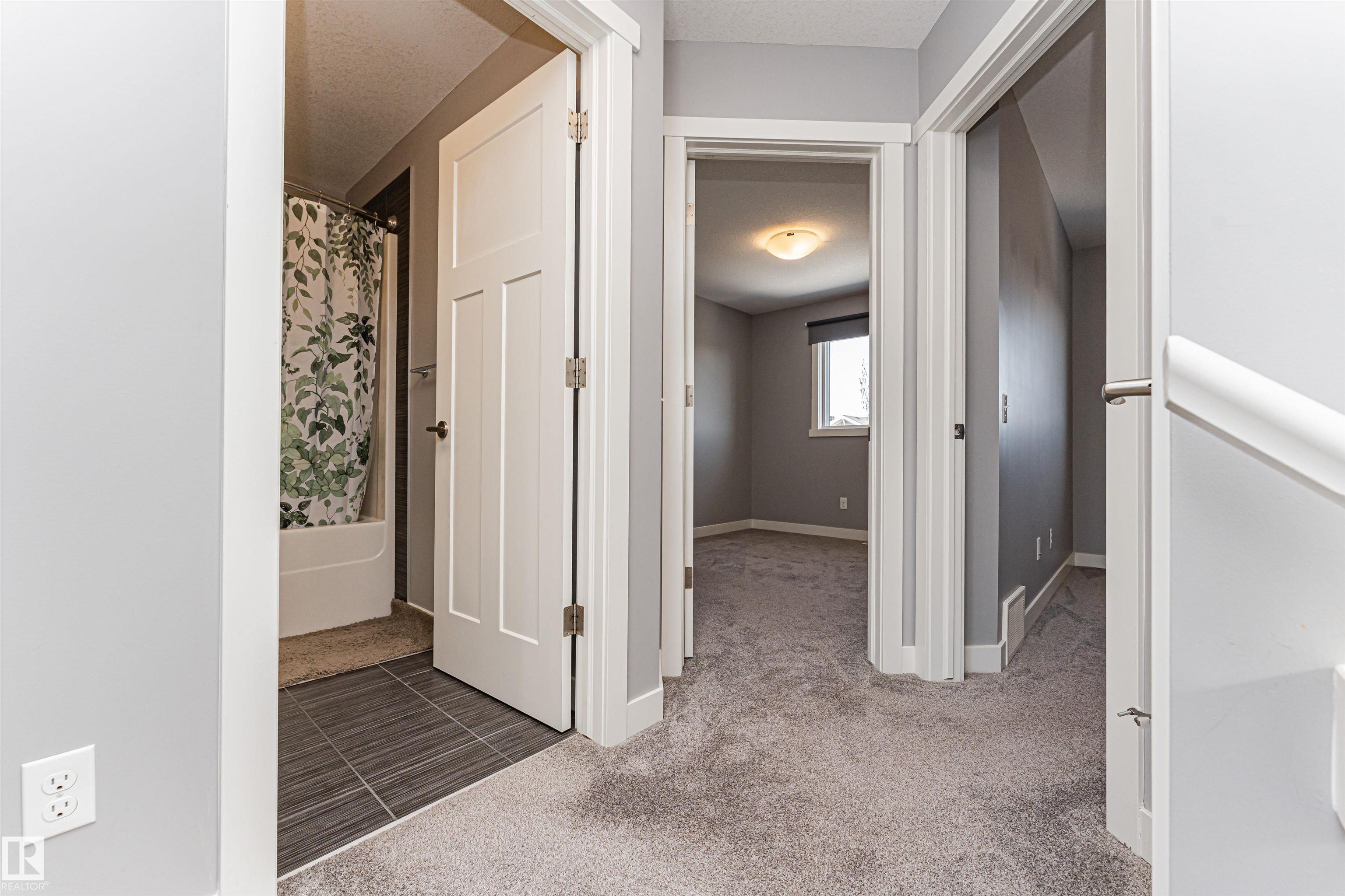 Photo 17 at 16420 15 Avenue SW, Glenridding Heights, Edmonton