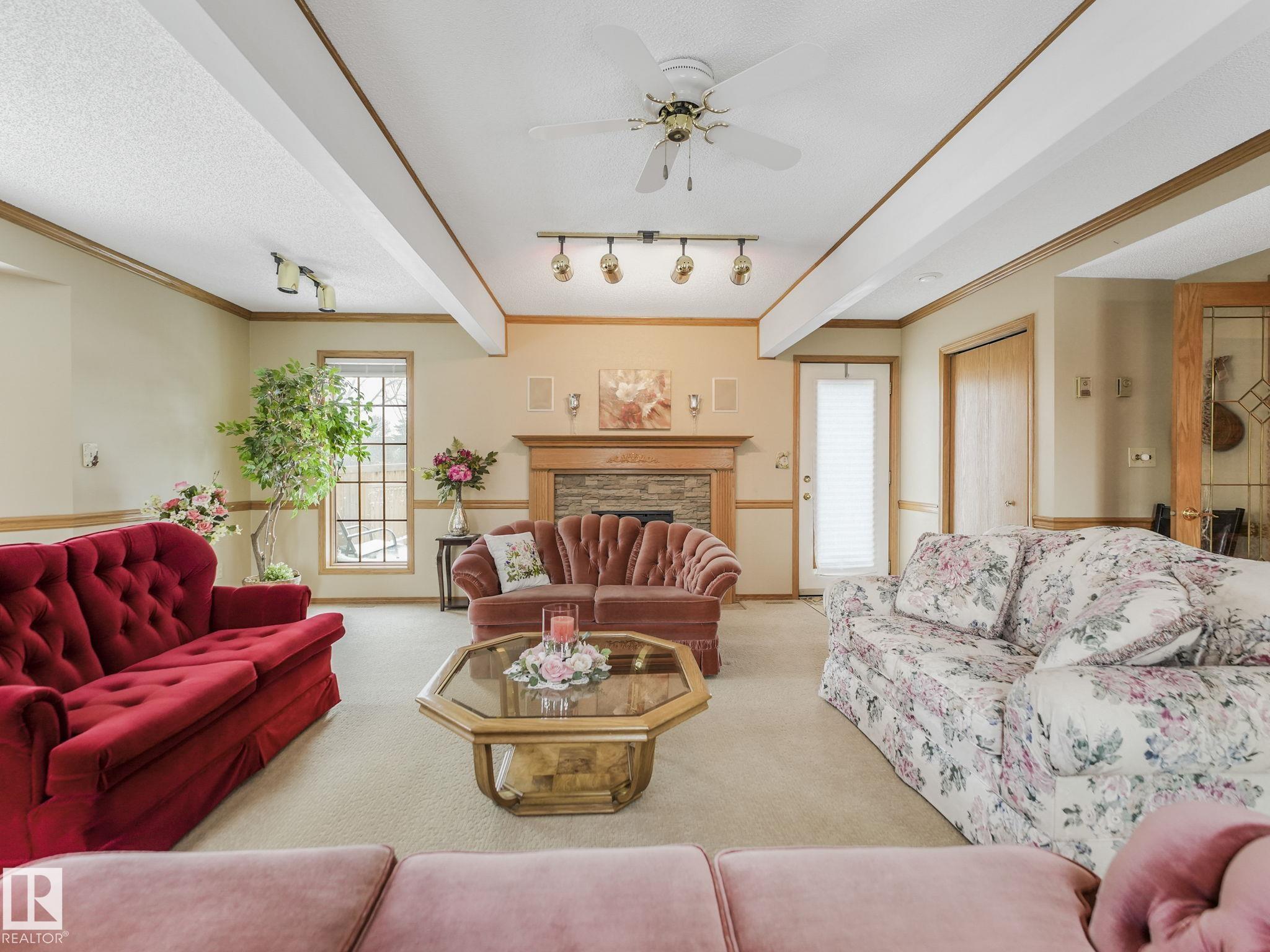Photo 28 at 6106 37a Avenue NW, Hillview, Edmonton
