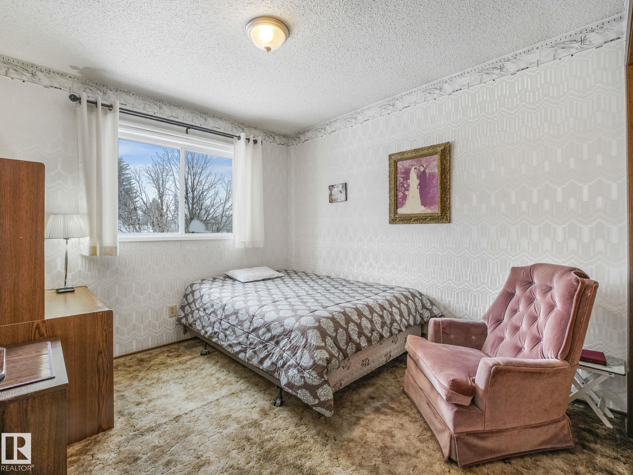Photo 38 at 6106 37a Avenue NW, Hillview, Edmonton