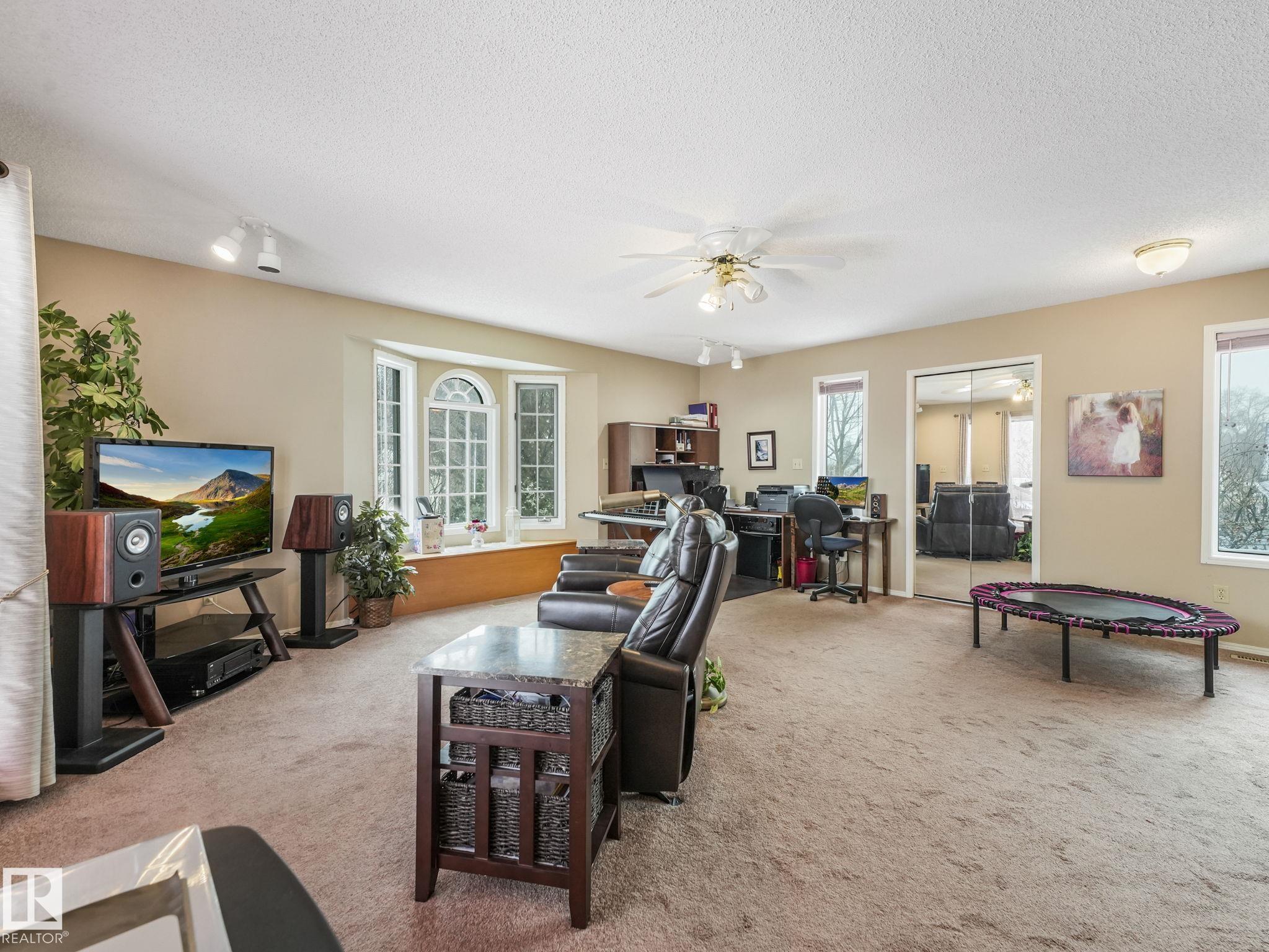 Photo 49 at 6106 37a Avenue NW, Hillview, Edmonton