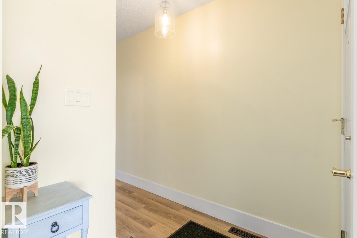 Picture for 6908 19 AV NW
