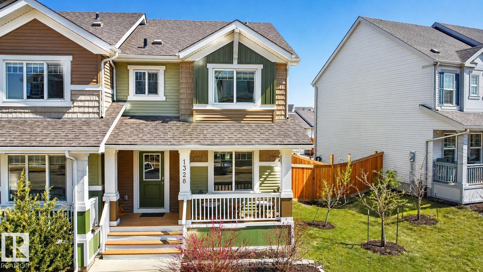 Photo 2 at 1328 Chappelle Boulevard SW, Chappelle Area, Edmonton