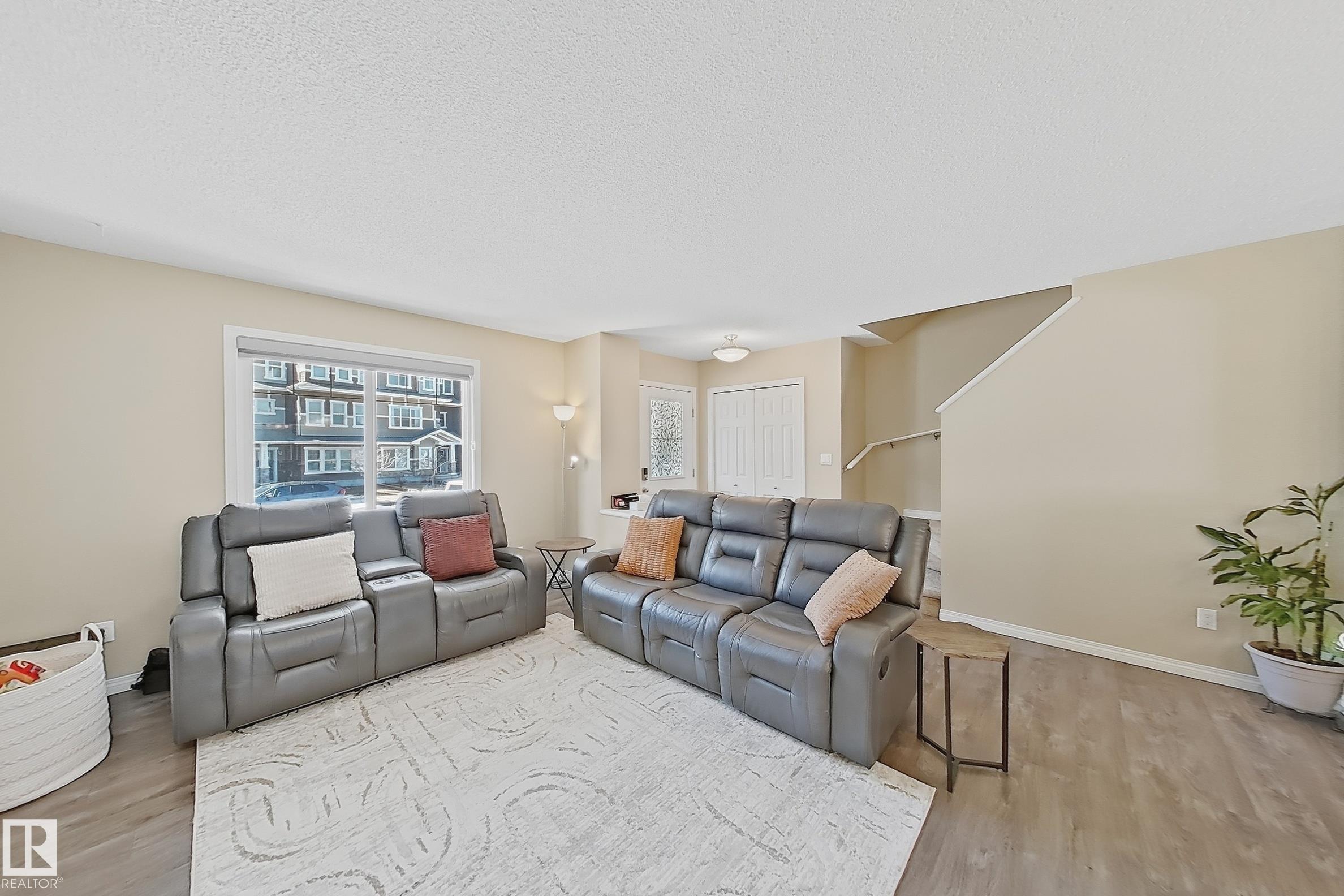 Photo 13 at 1328 Chappelle Boulevard SW, Chappelle Area, Edmonton