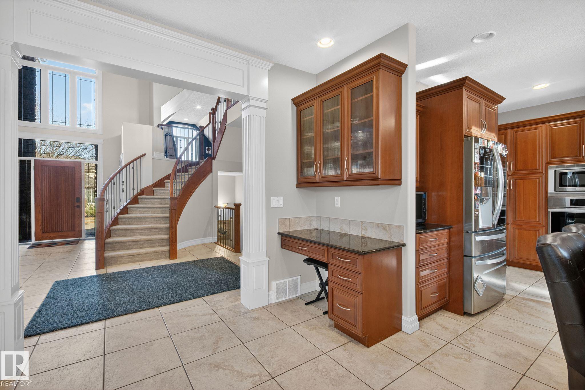 Photo 13 at 918 Hollingsworth Bend NW, Hodgson, Edmonton