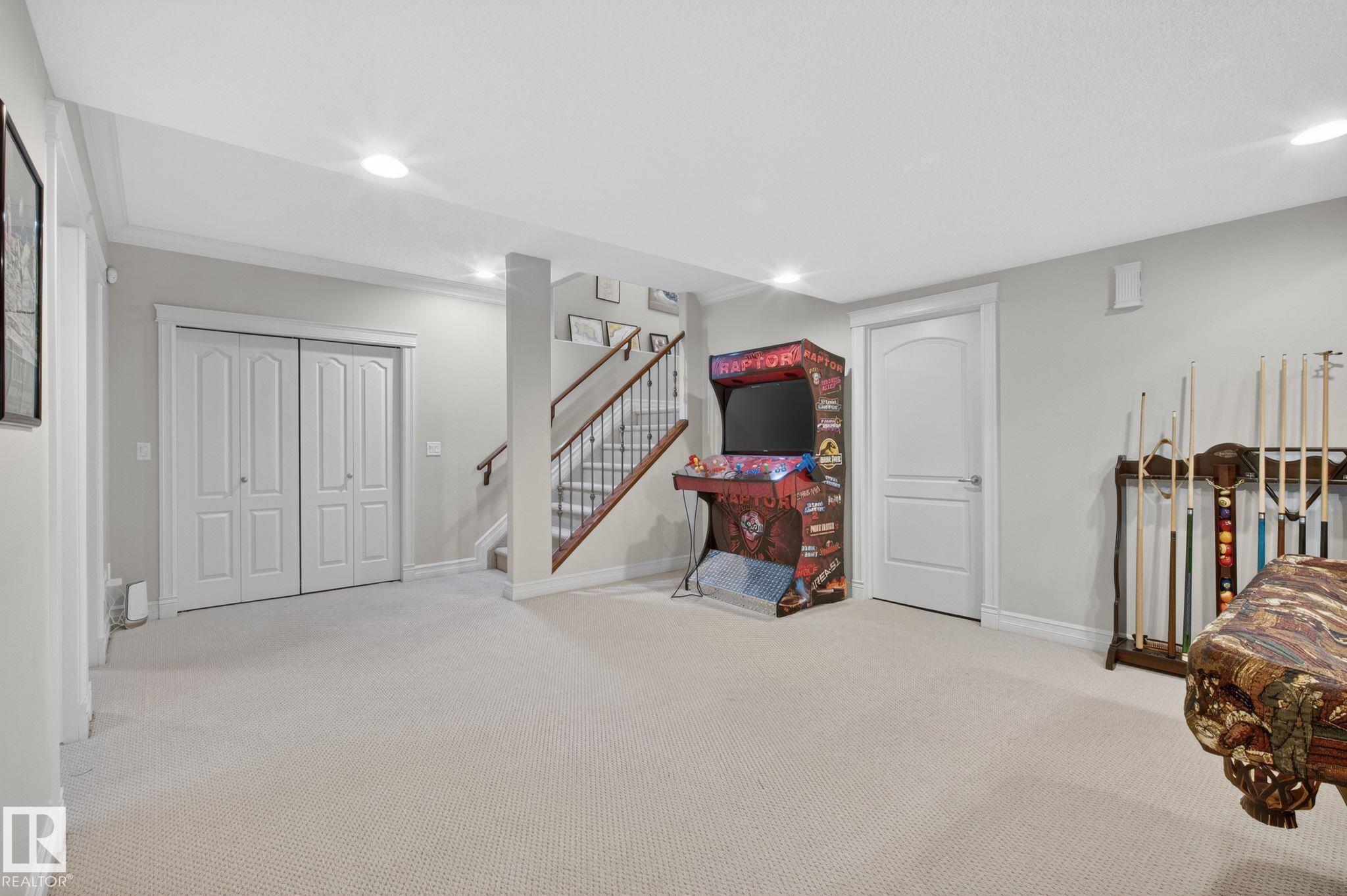 Photo 41 at 918 Hollingsworth Bend NW, Hodgson, Edmonton