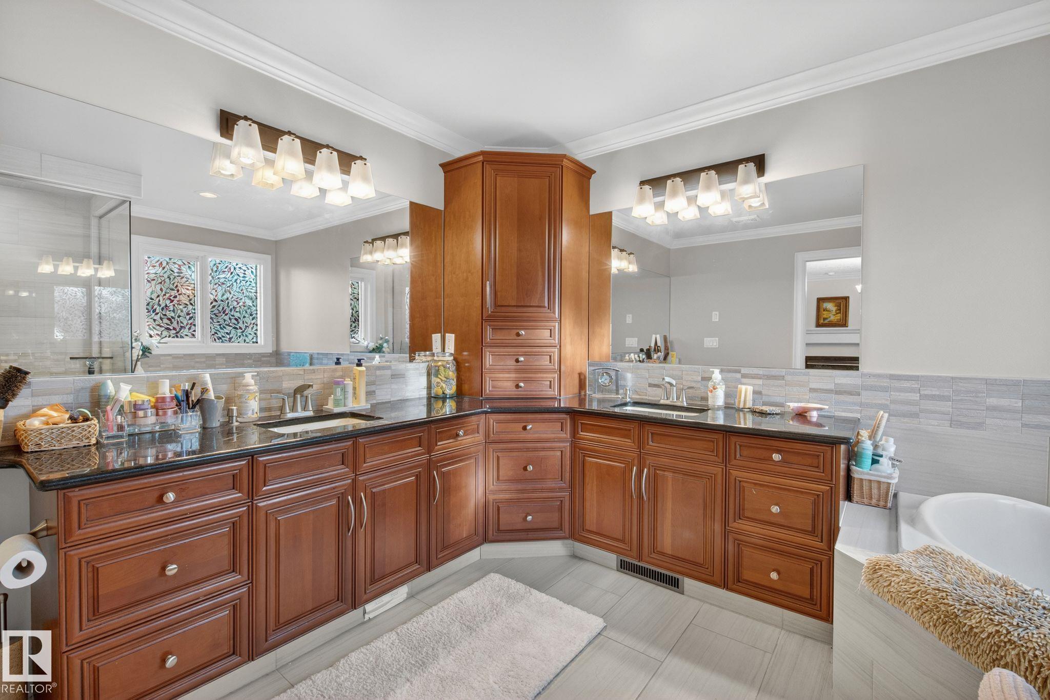Photo 62 at 918 Hollingsworth Bend NW, Hodgson, Edmonton