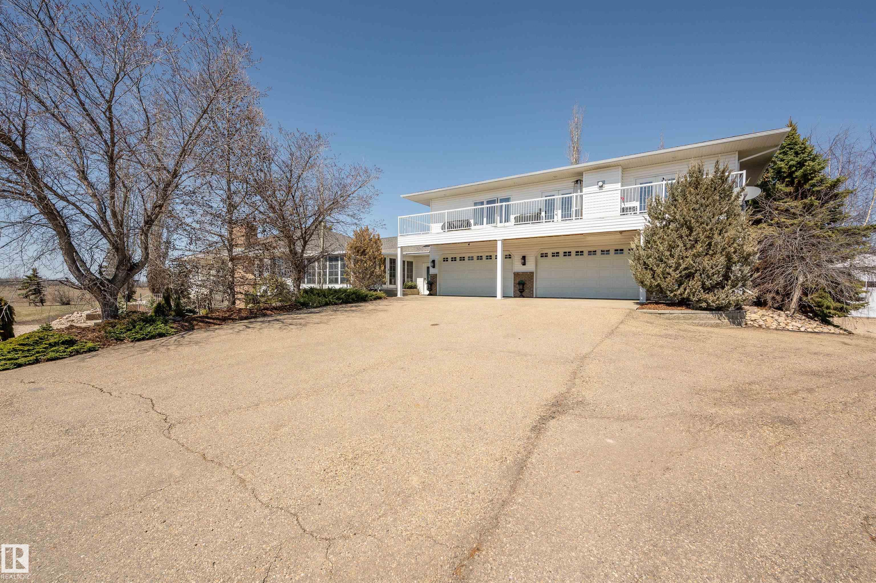54522 Rge Road 255, None, Rural Sturgeon County