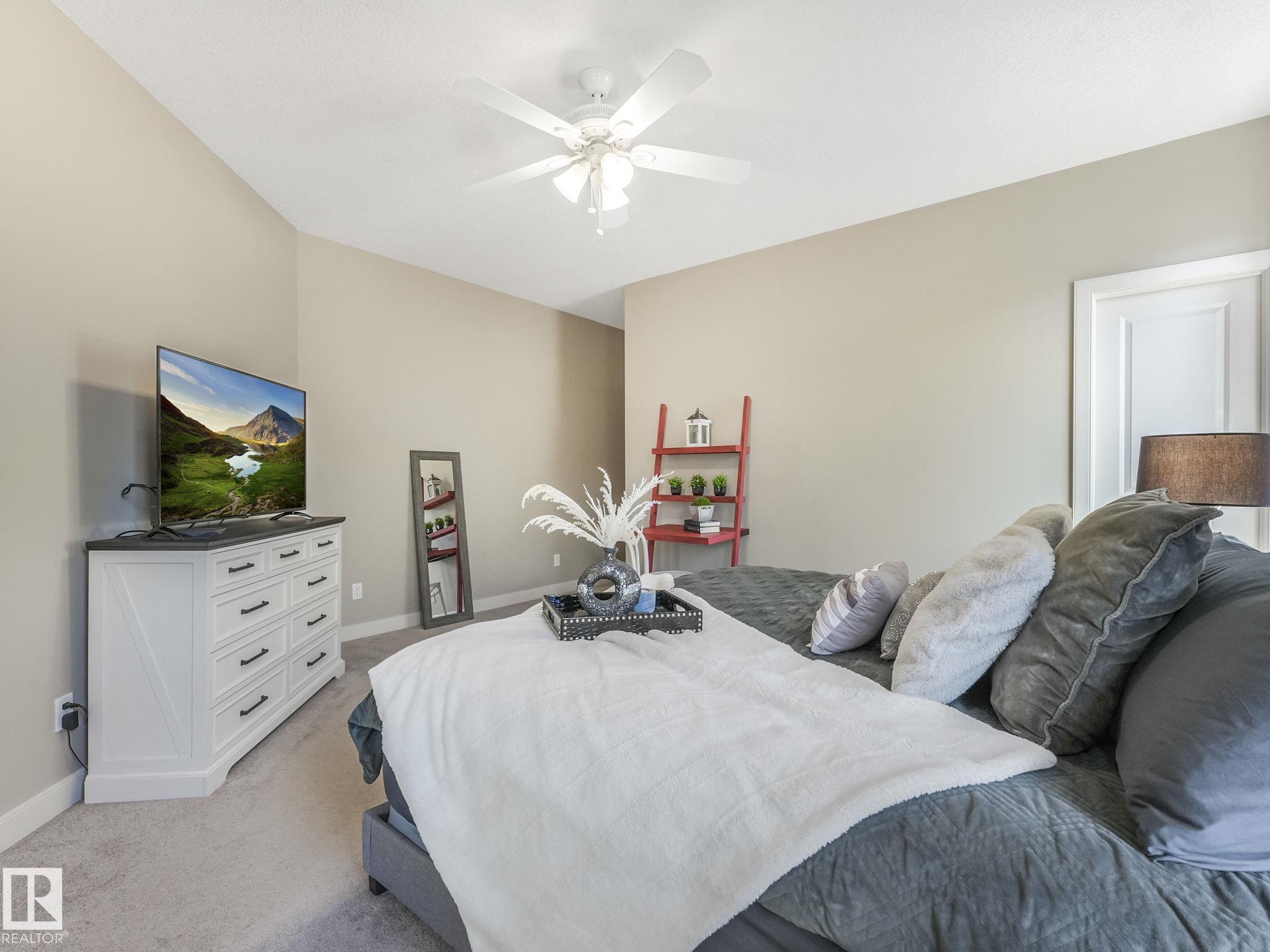 Photo 21 at 10 Brassard Court, Coloniale Estates, Beaumont