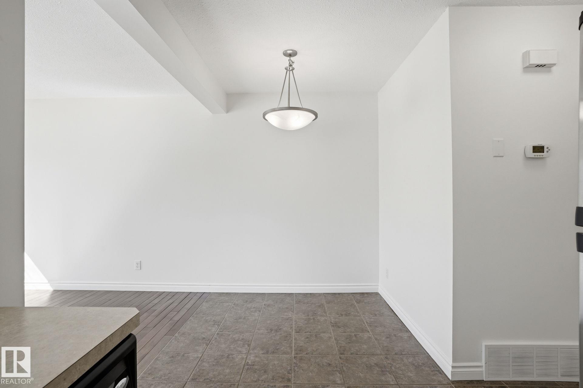 Photo 8 at 41 - 230 Edwards Drive SW, Ellerslie, Edmonton