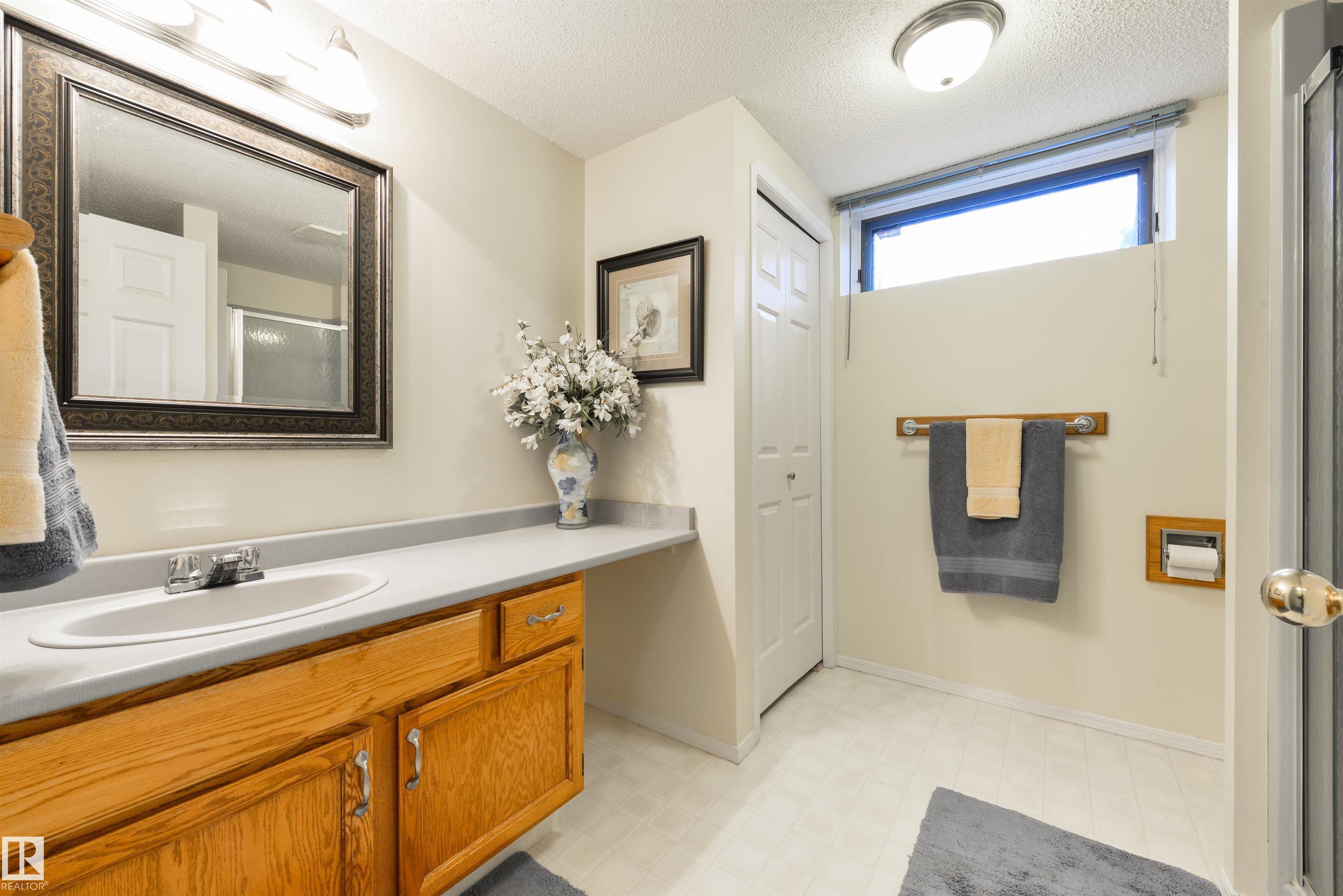 Photo 44 at 27113 Twp Rd 522, None, Rural Parkland County