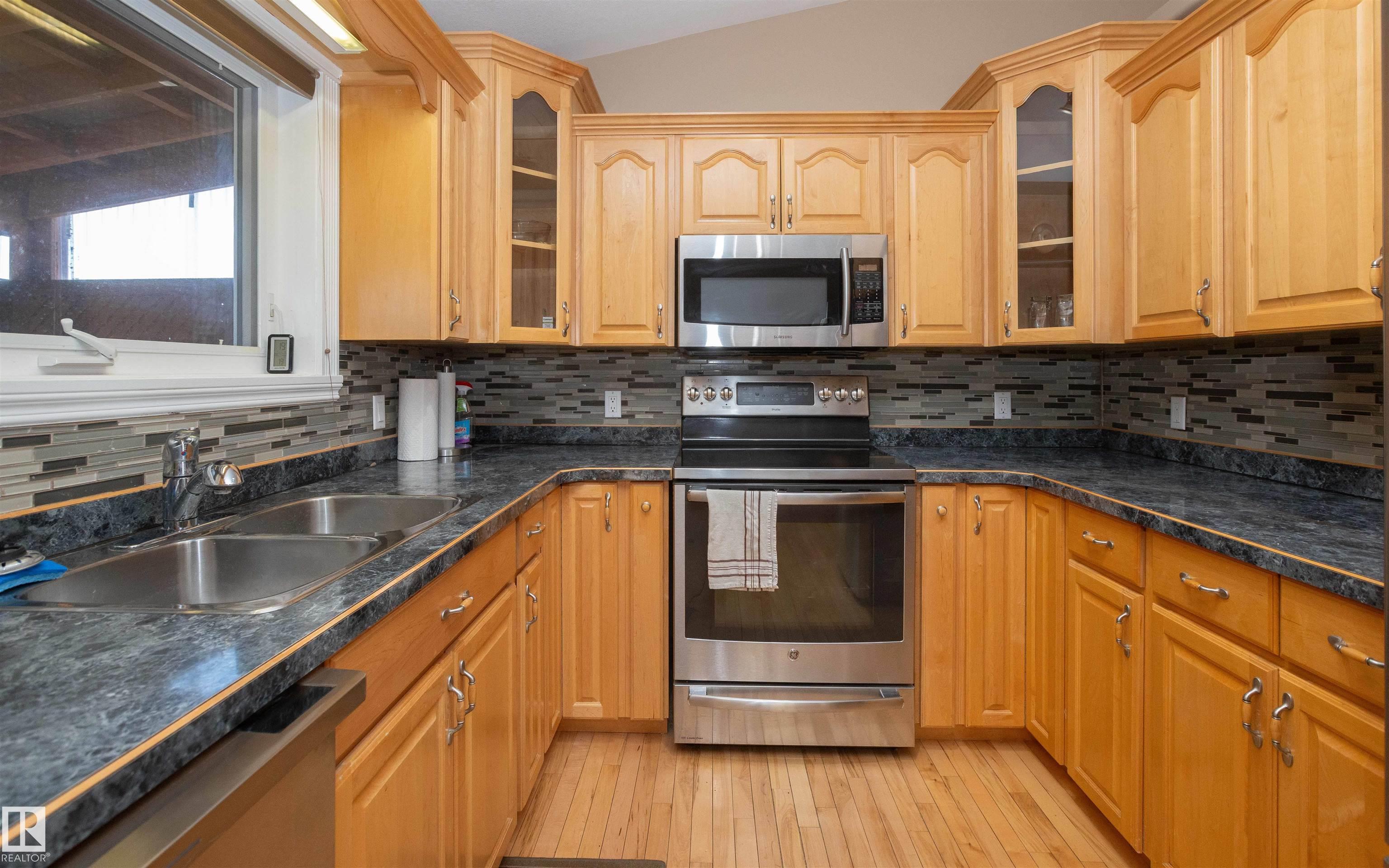 Photo 15 at 8008 96 Street, Morinville