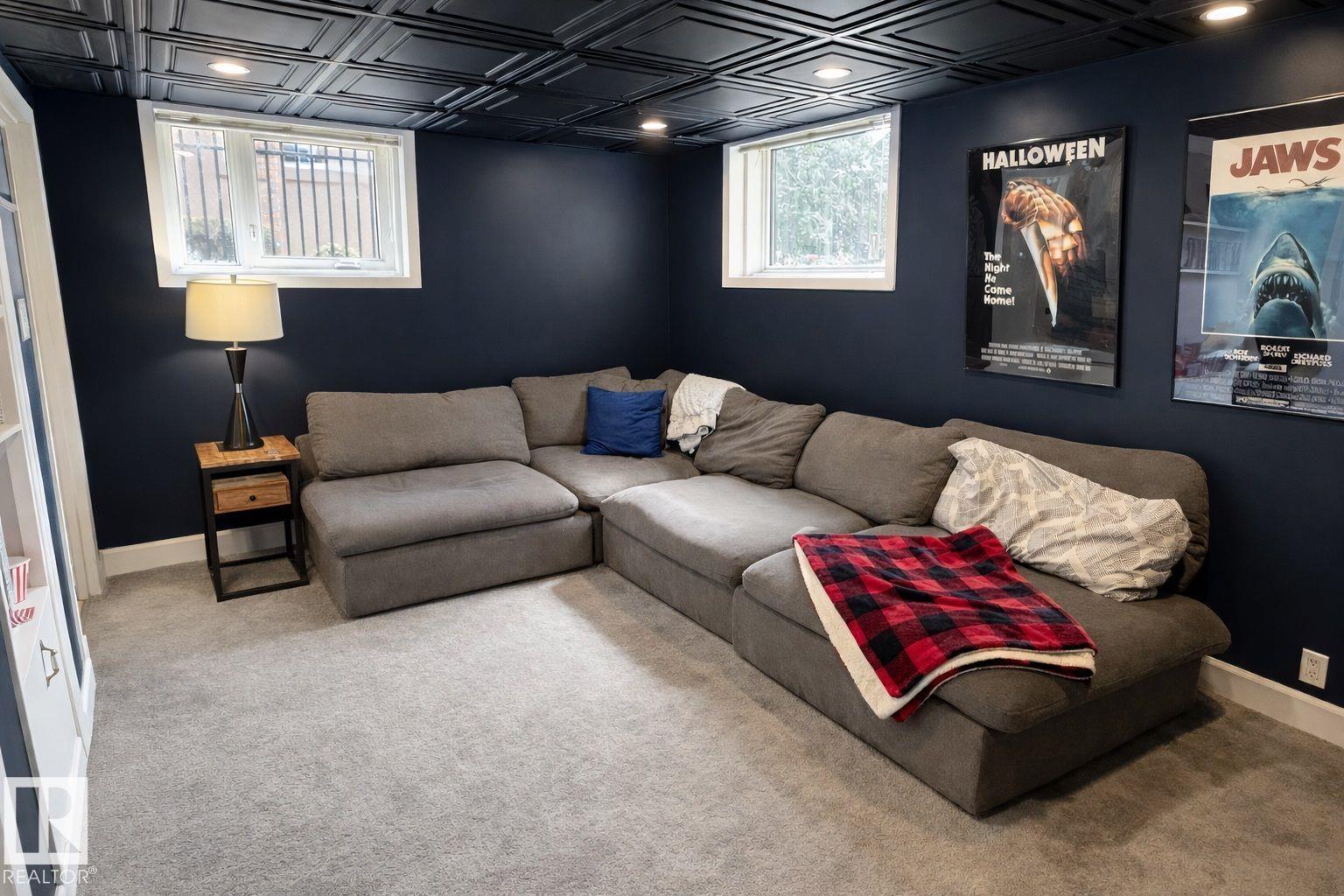 Photo 10 at 14520 104 Avenue NW, Grovenor, Edmonton