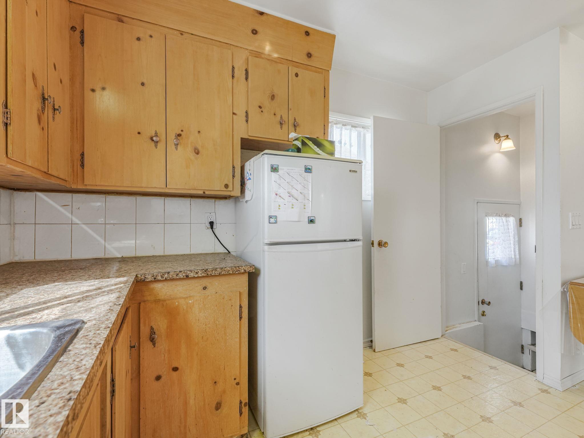 Photo 48 at 12245 96 Street NW, Delton, Edmonton