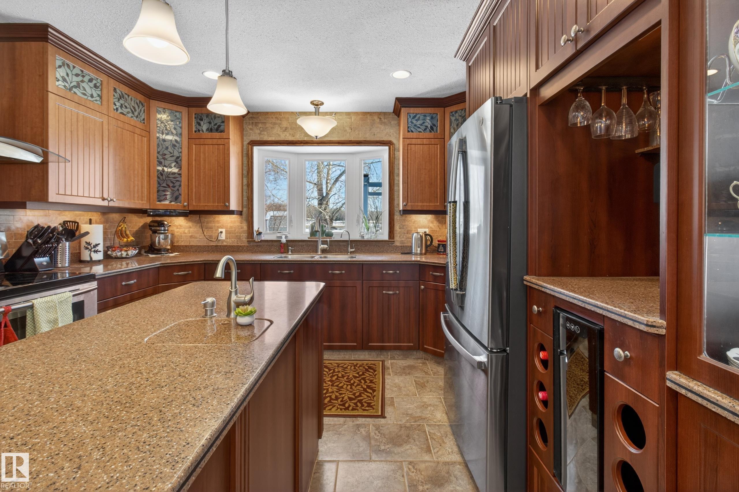 Photo 18 at 193 - 52249 Rge Road 222, Dasmarinas Estates, Rural Strathcona County