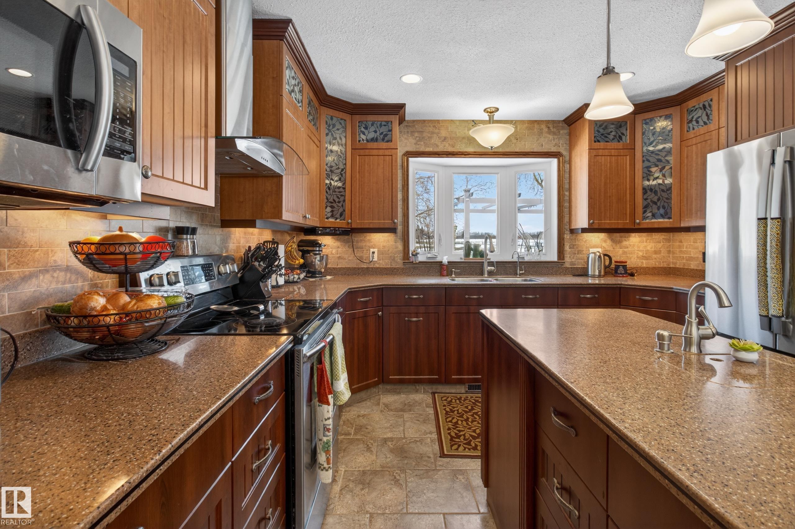 Photo 19 at 193 - 52249 Rge Road 222, Dasmarinas Estates, Rural Strathcona County