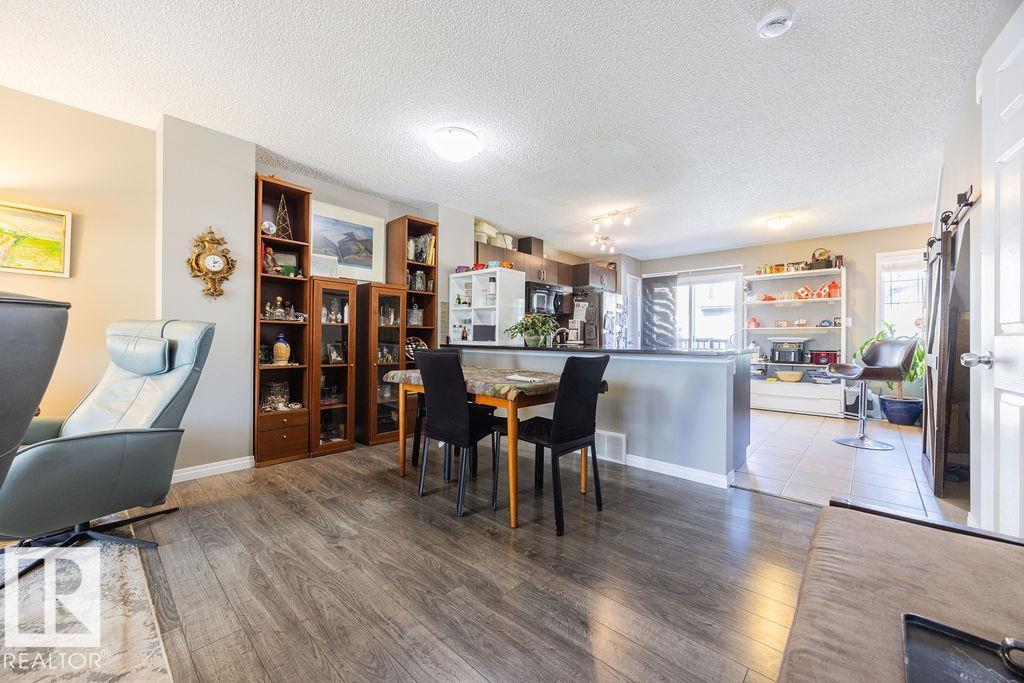 Photo 14 at 19 - 1030 Chappelle Boulevard SW, Chappelle Area, Edmonton